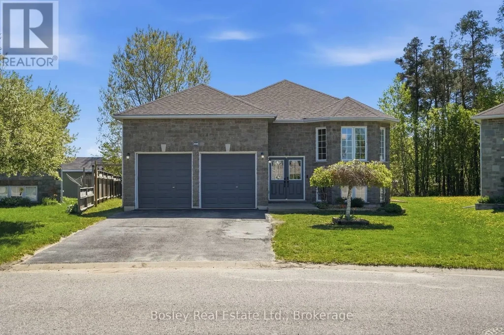 208 Lamont Court, Clearview (Stayner)