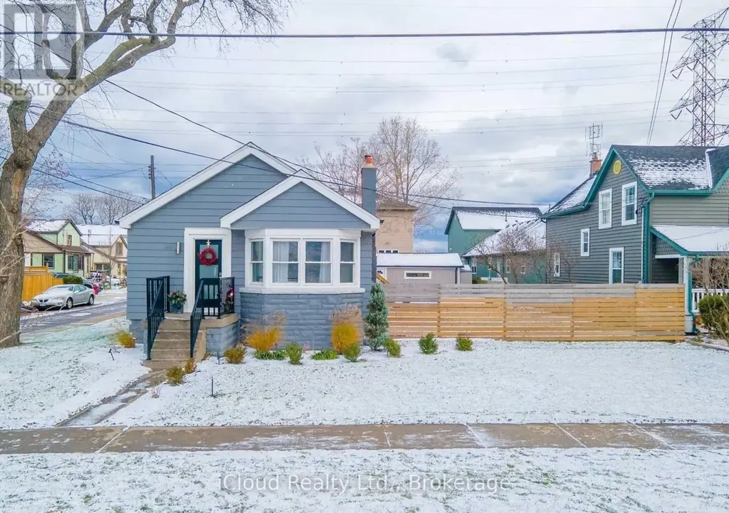 Main - 361 Beach Boulevard W, Hamilton (Hamilton Beach)