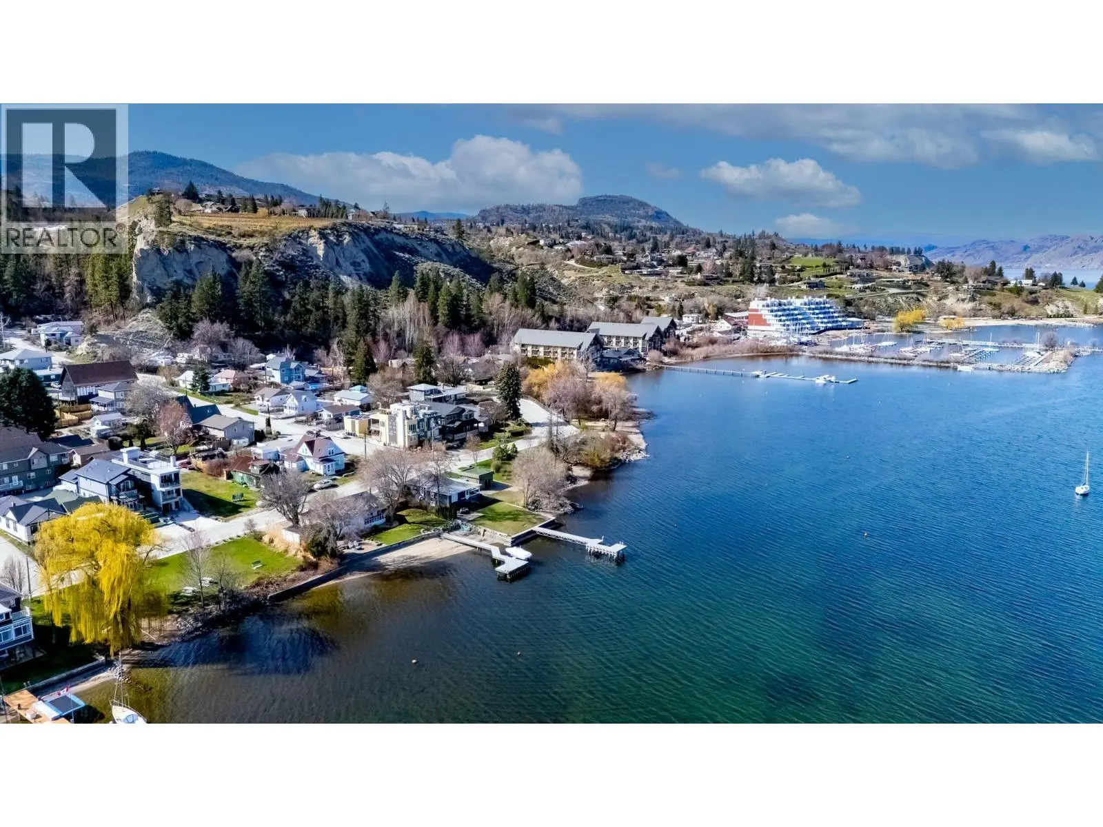 Photo of Listing #10399423