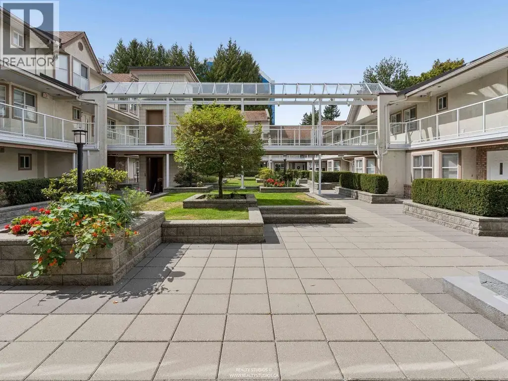 21 5575 Patterson Avenue, Burnaby