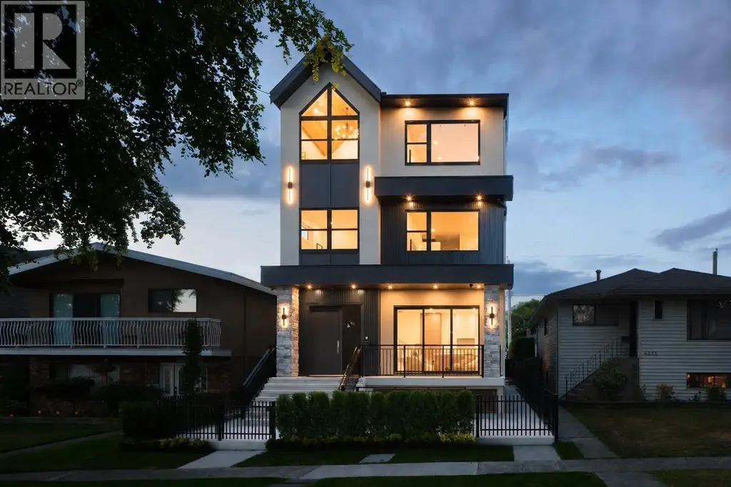 1 4331 Union Street, Burnaby