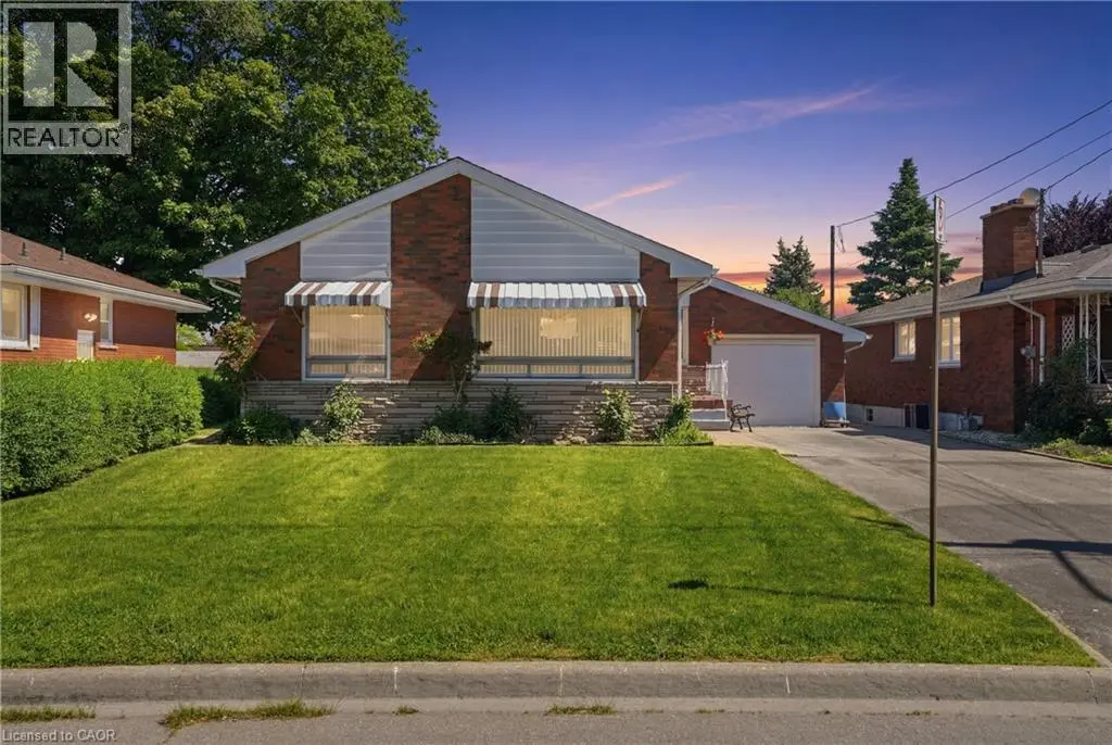 18 Pleasant Avenue, Stoney Creek