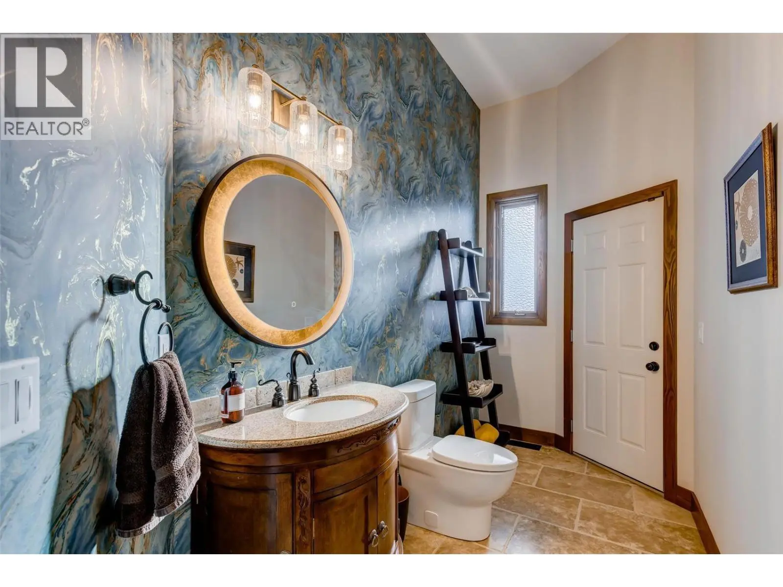 5757 Upper Booth Road N. Kelowna, British Columbia