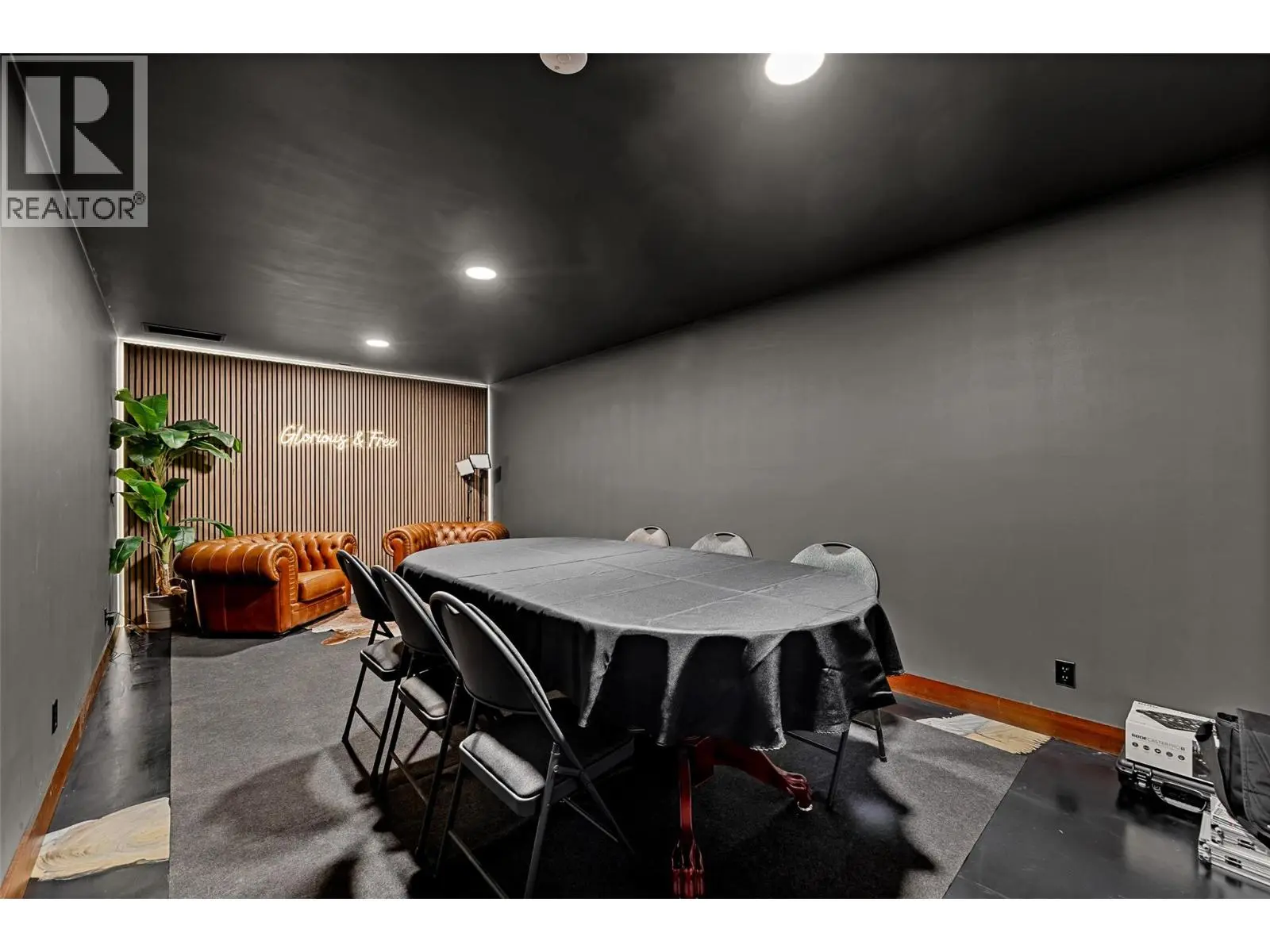 5757 Upper Booth Road N. Kelowna, British Columbia