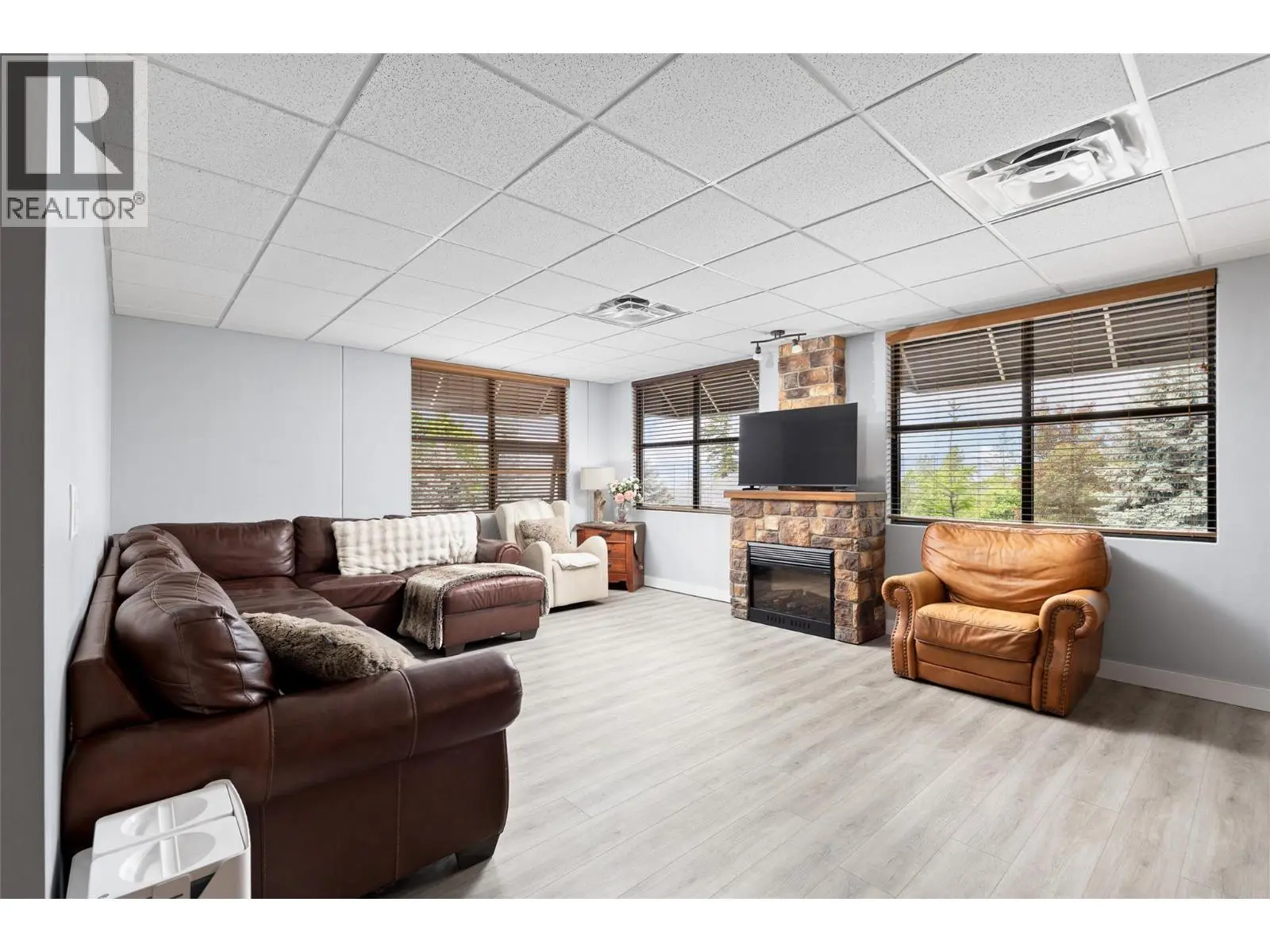 5757 Upper Booth Road N. Kelowna, British Columbia