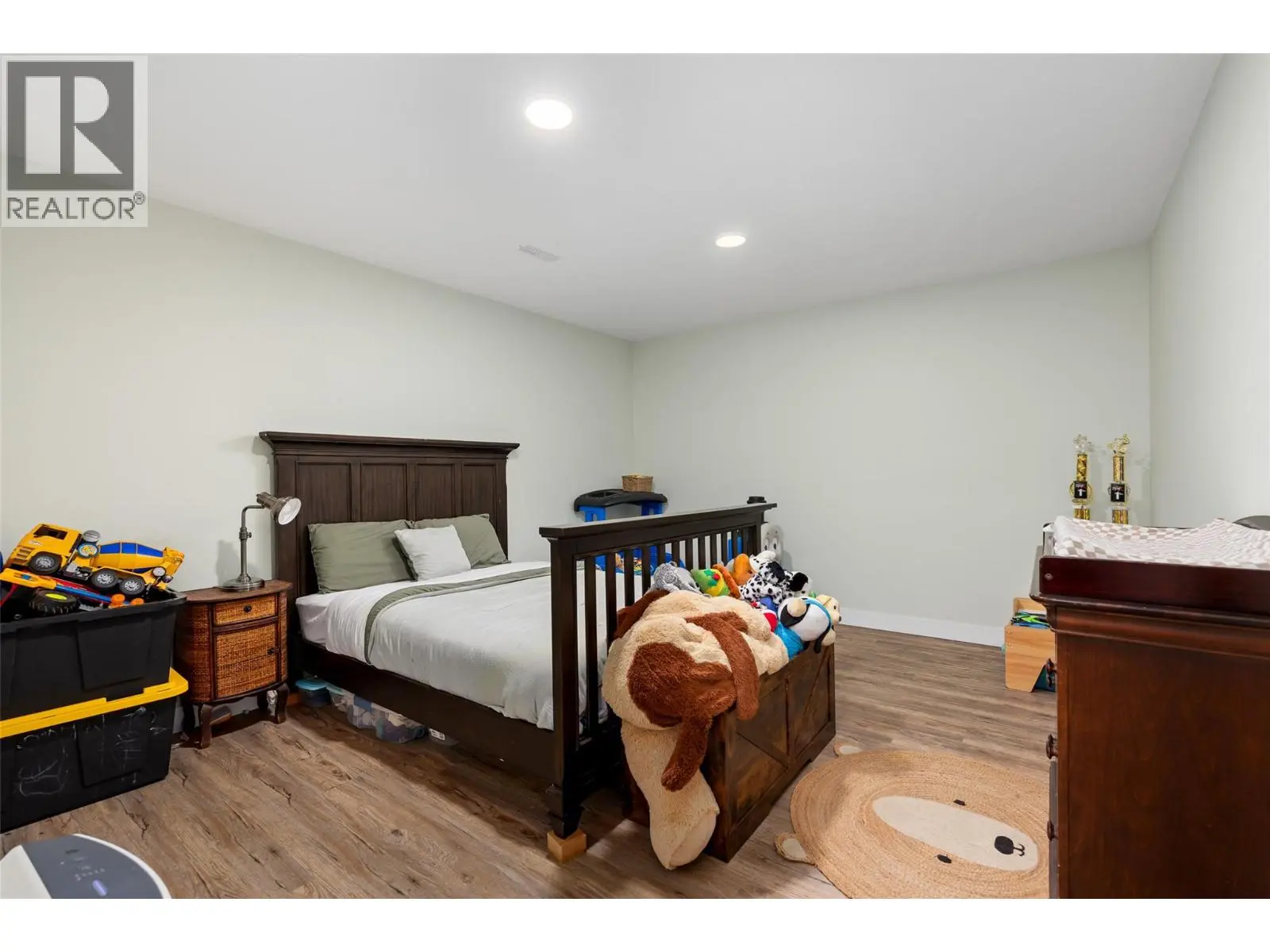 5757 Upper Booth Road N. Kelowna, British Columbia