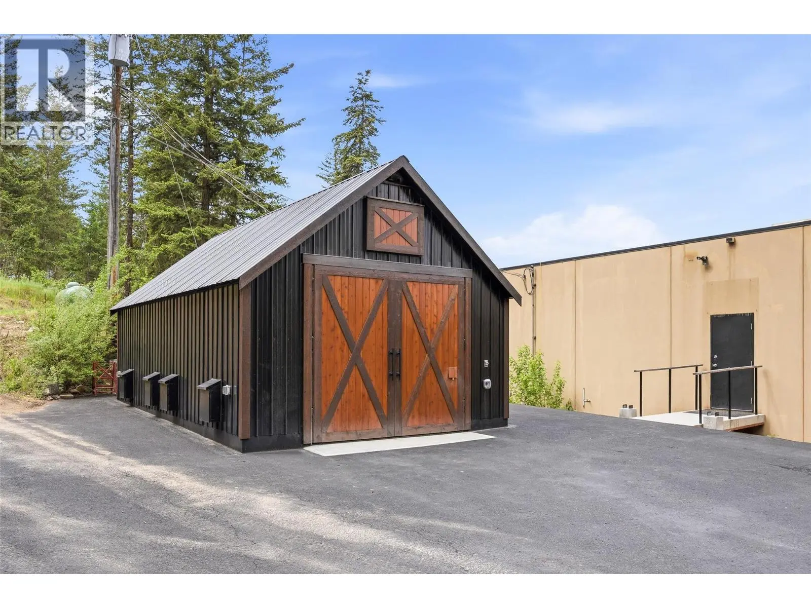 5757 Upper Booth Road N. Kelowna, British Columbia