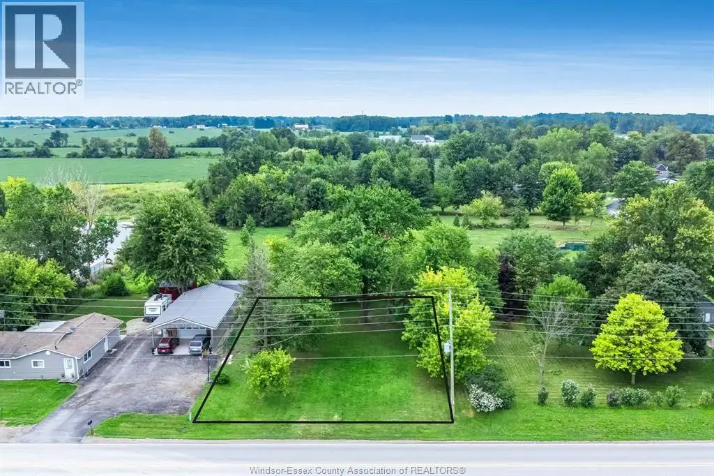 99 Road 4 East, Kingsville