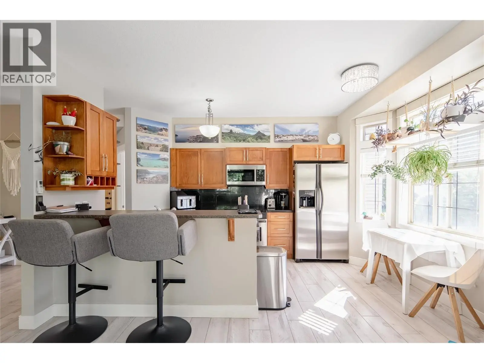 952 Lawson Avenue Unit# 101. Kelowna, British Columbia