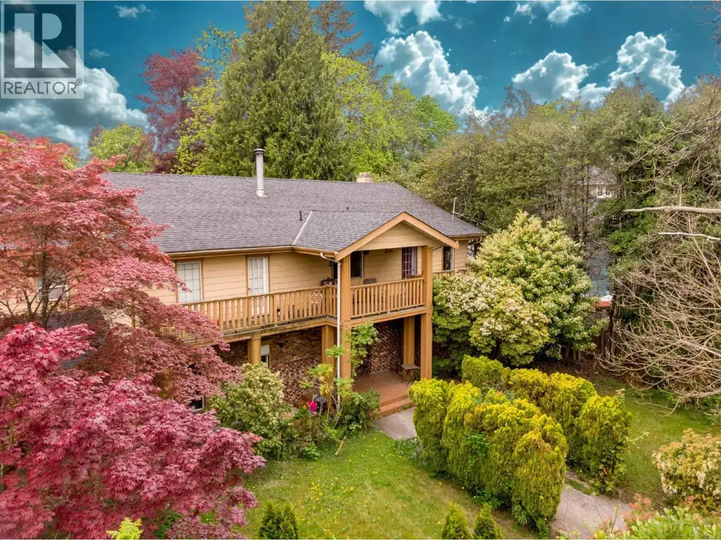 1020 Wolfe Avenue, Vancouver