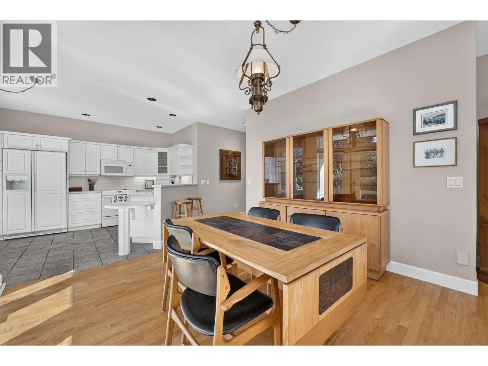 1986 Bowes Street Unit# 109. Kelowna, British Columbia