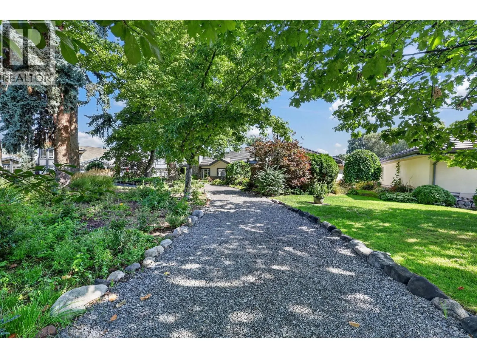 1986 Bowes Street Unit# 109. Kelowna, British Columbia