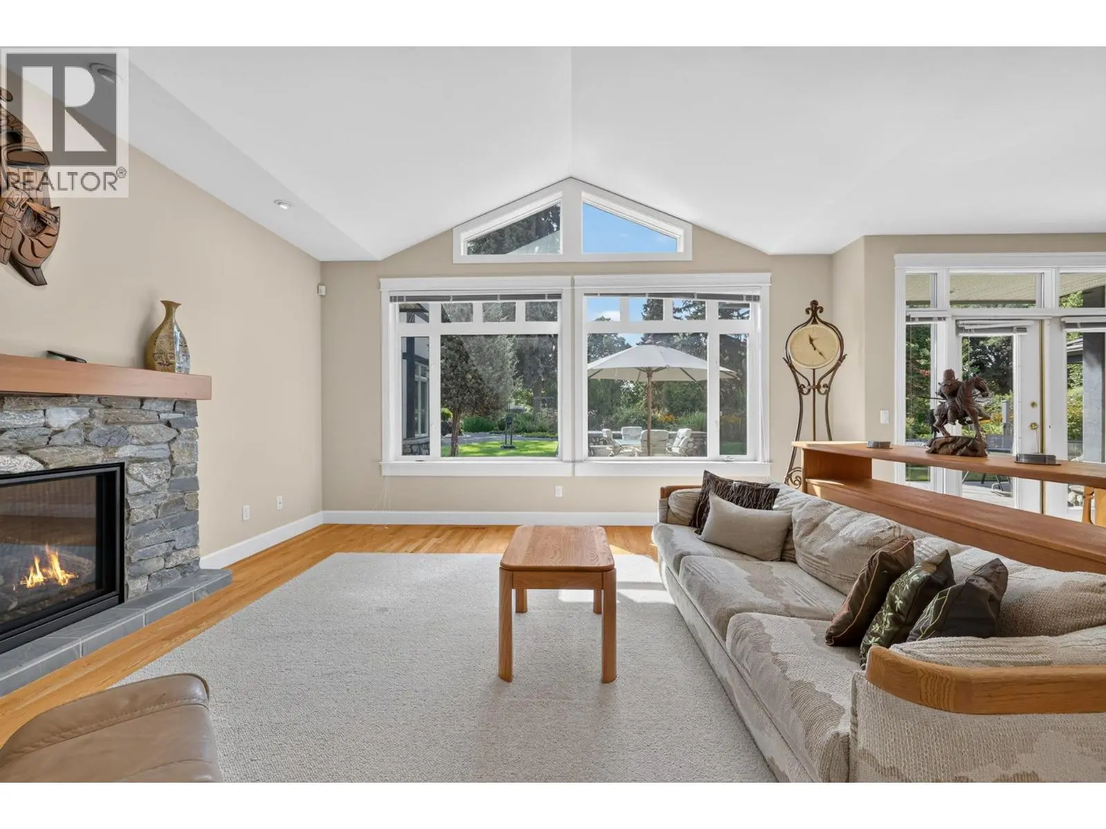 1986 Bowes Street Unit# 109. Kelowna, British Columbia
