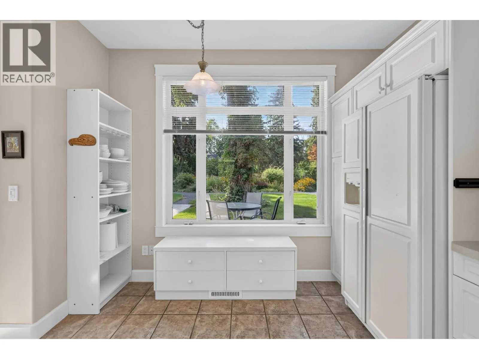 1986 Bowes Street Unit# 109. Kelowna, British Columbia