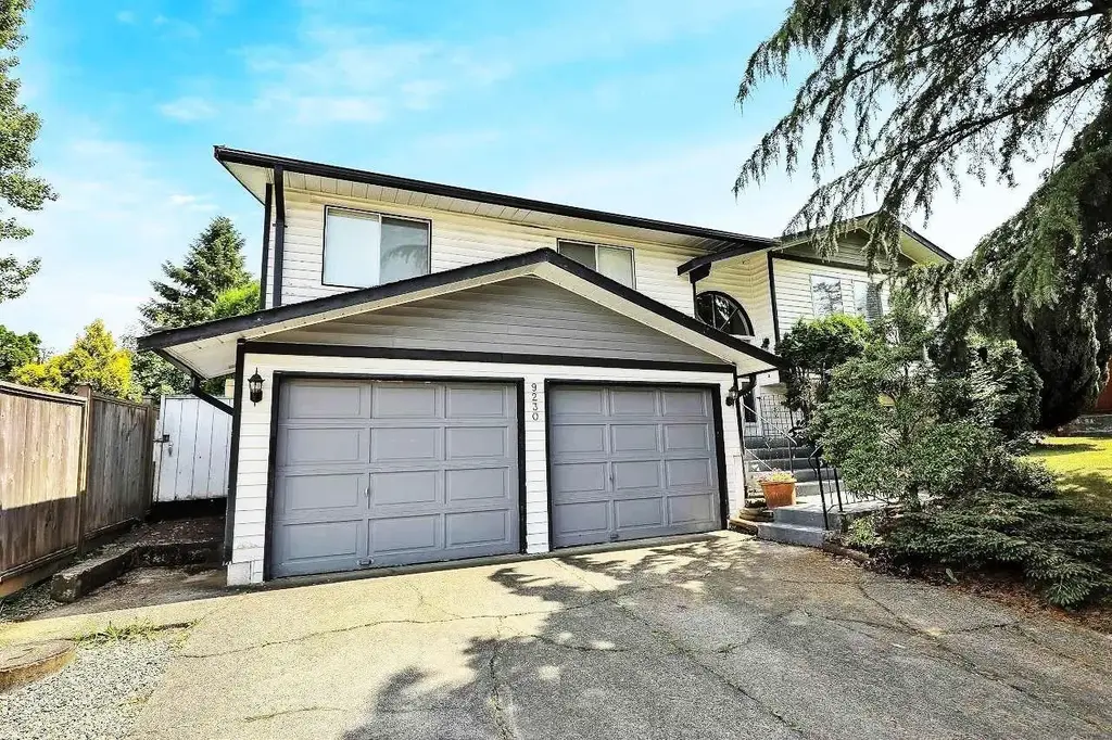 9230 212b Street, Langley