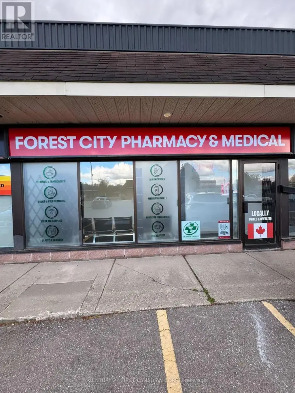 8a - 561 Southdale Road E, London South (South X)