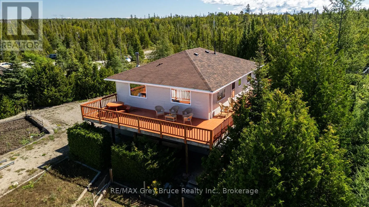 68 Bayshore Avenue S, Northern Bruce Peninsula