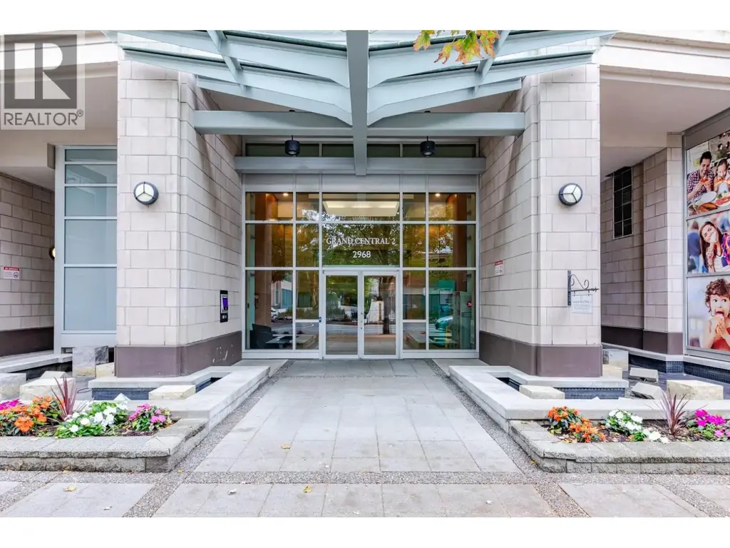 2707 2968 Glen Drive, Coquitlam