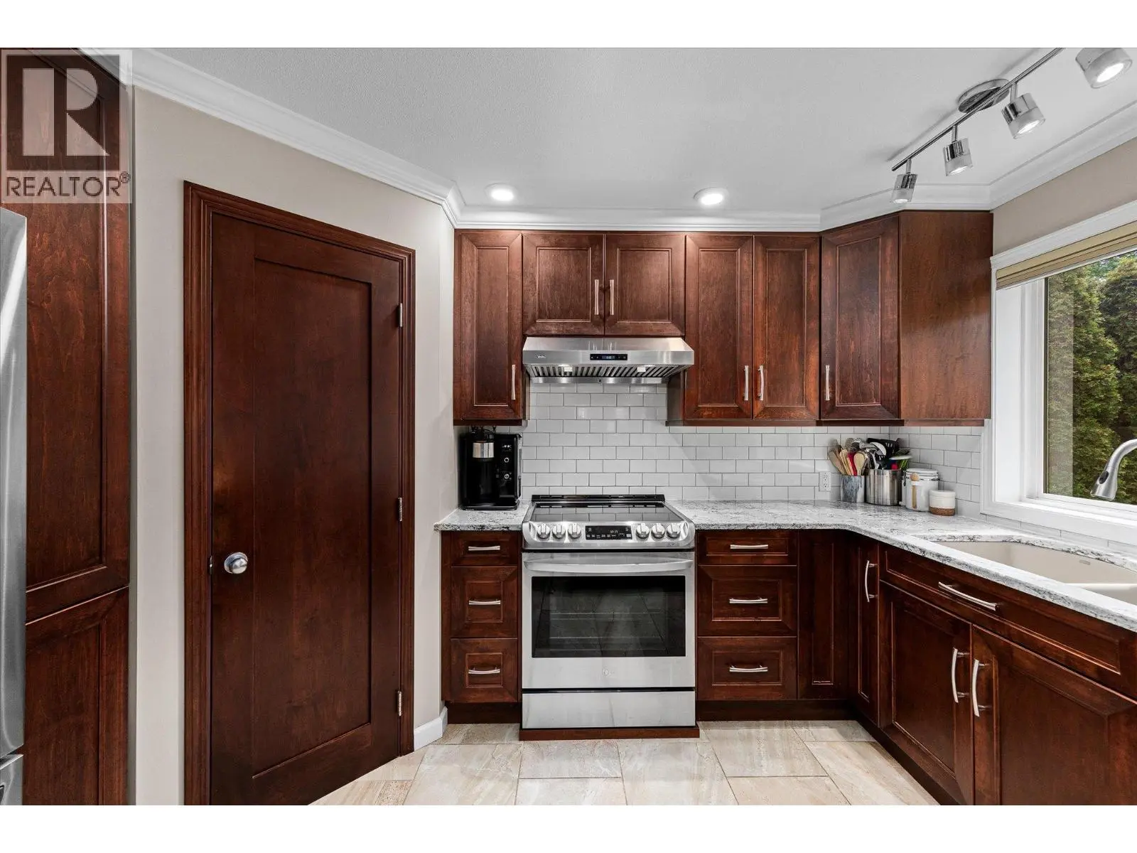 842 Raymer Road. Kelowna, British Columbia