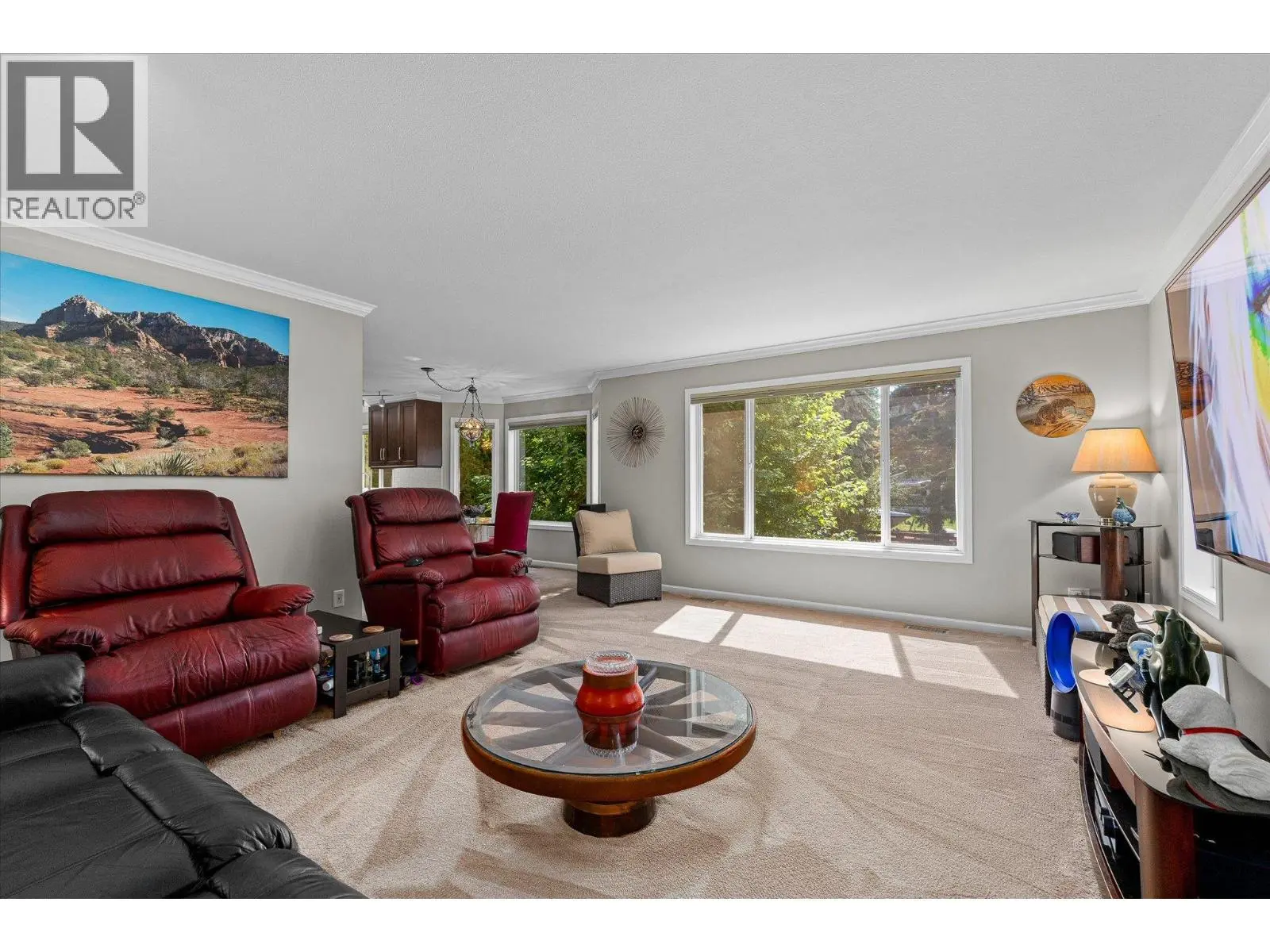 842 Raymer Road. Kelowna, British Columbia