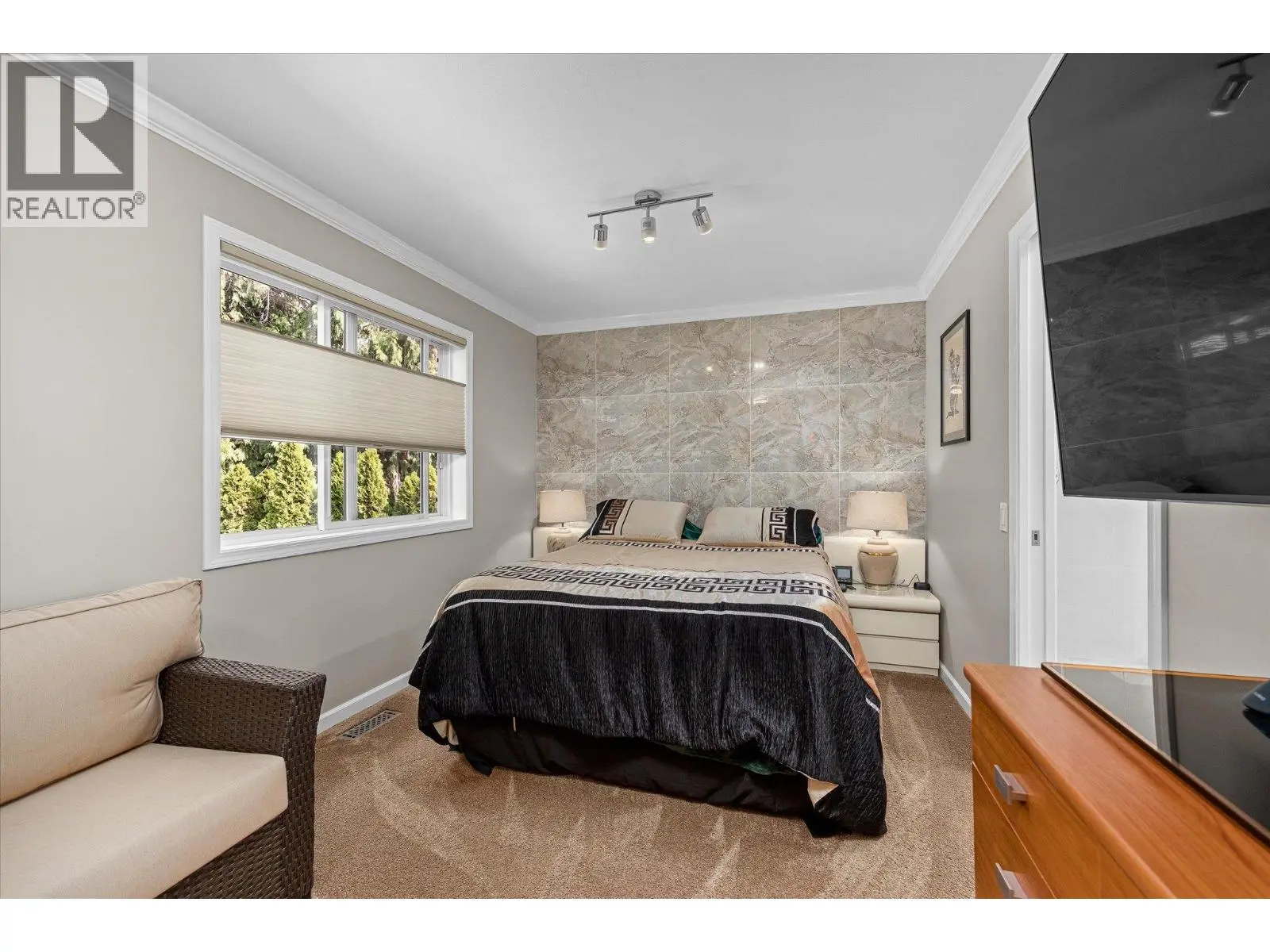 842 Raymer Road. Kelowna, British Columbia