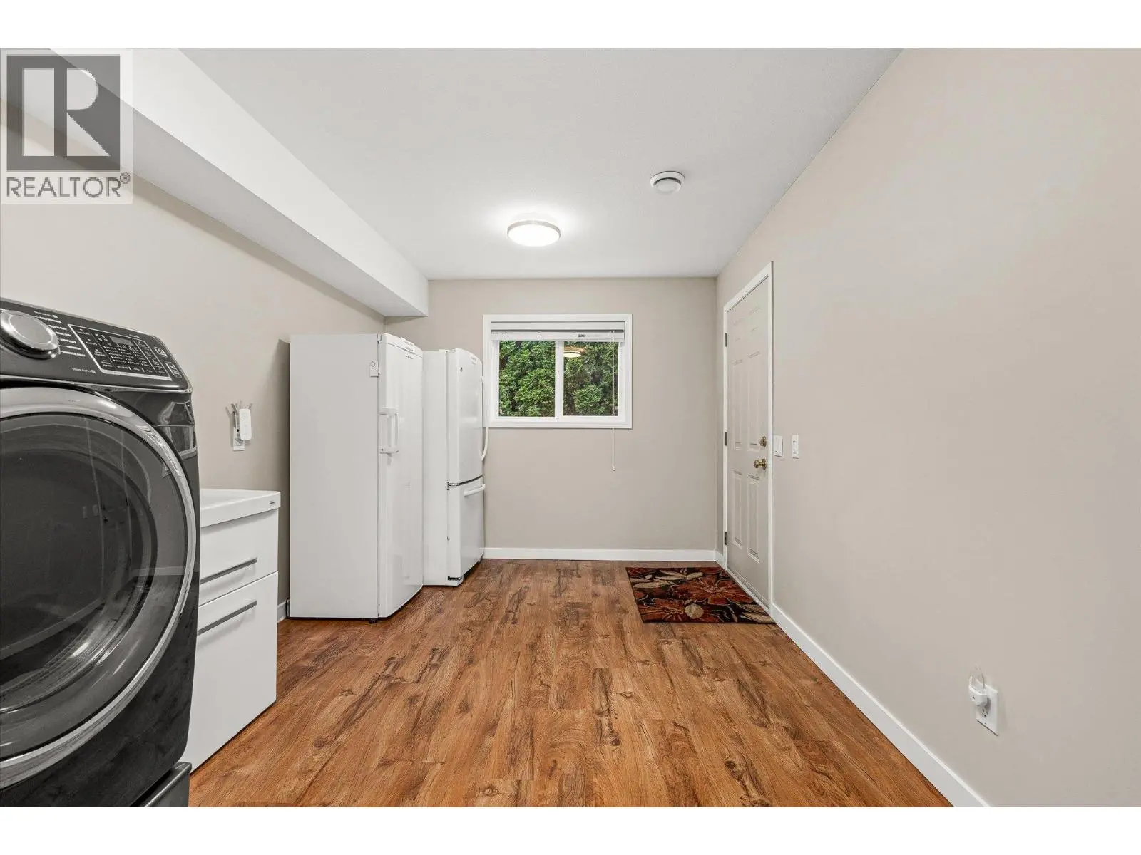 842 Raymer Road. Kelowna, British Columbia