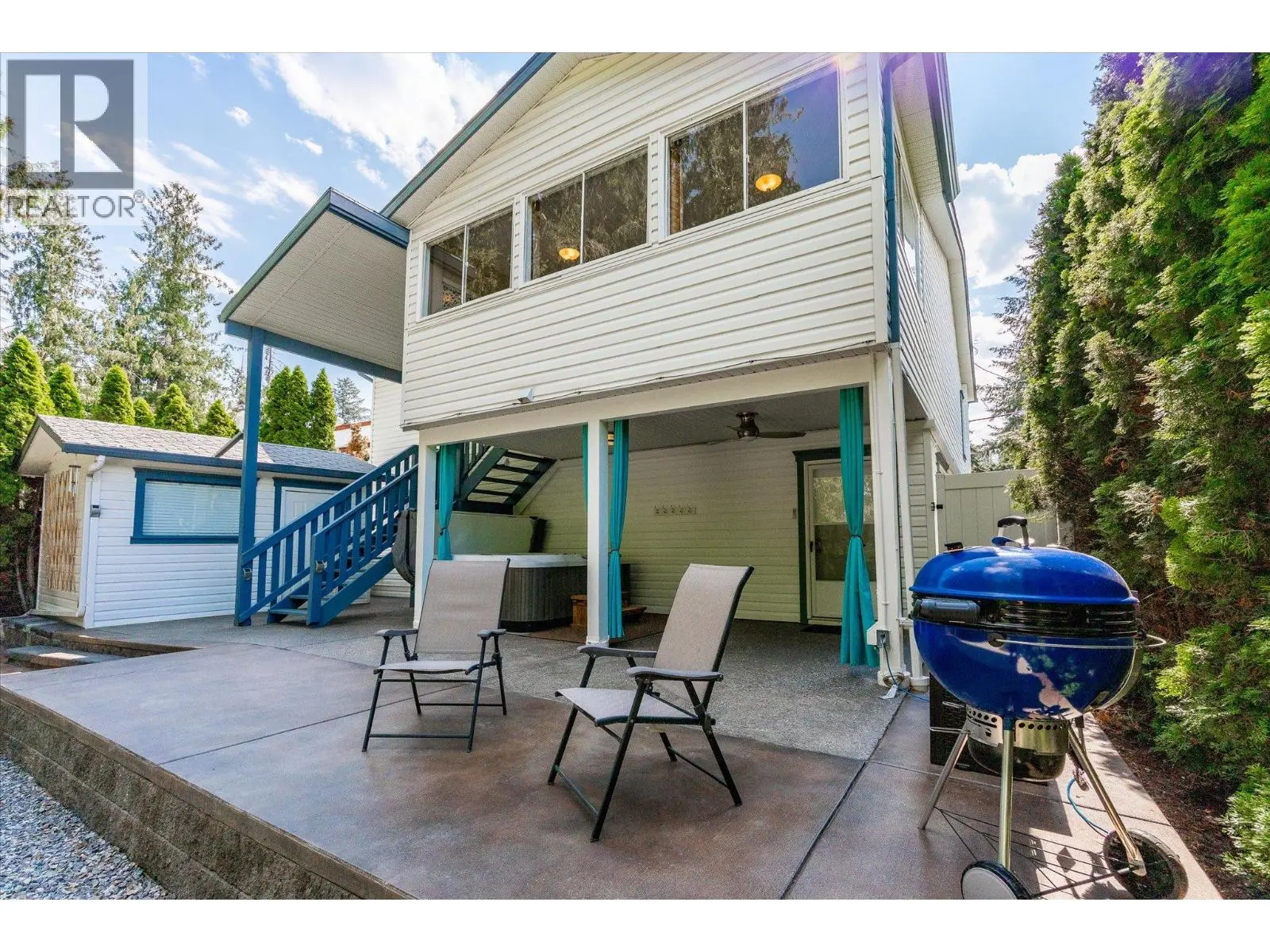 842 Raymer Road. Kelowna, British Columbia