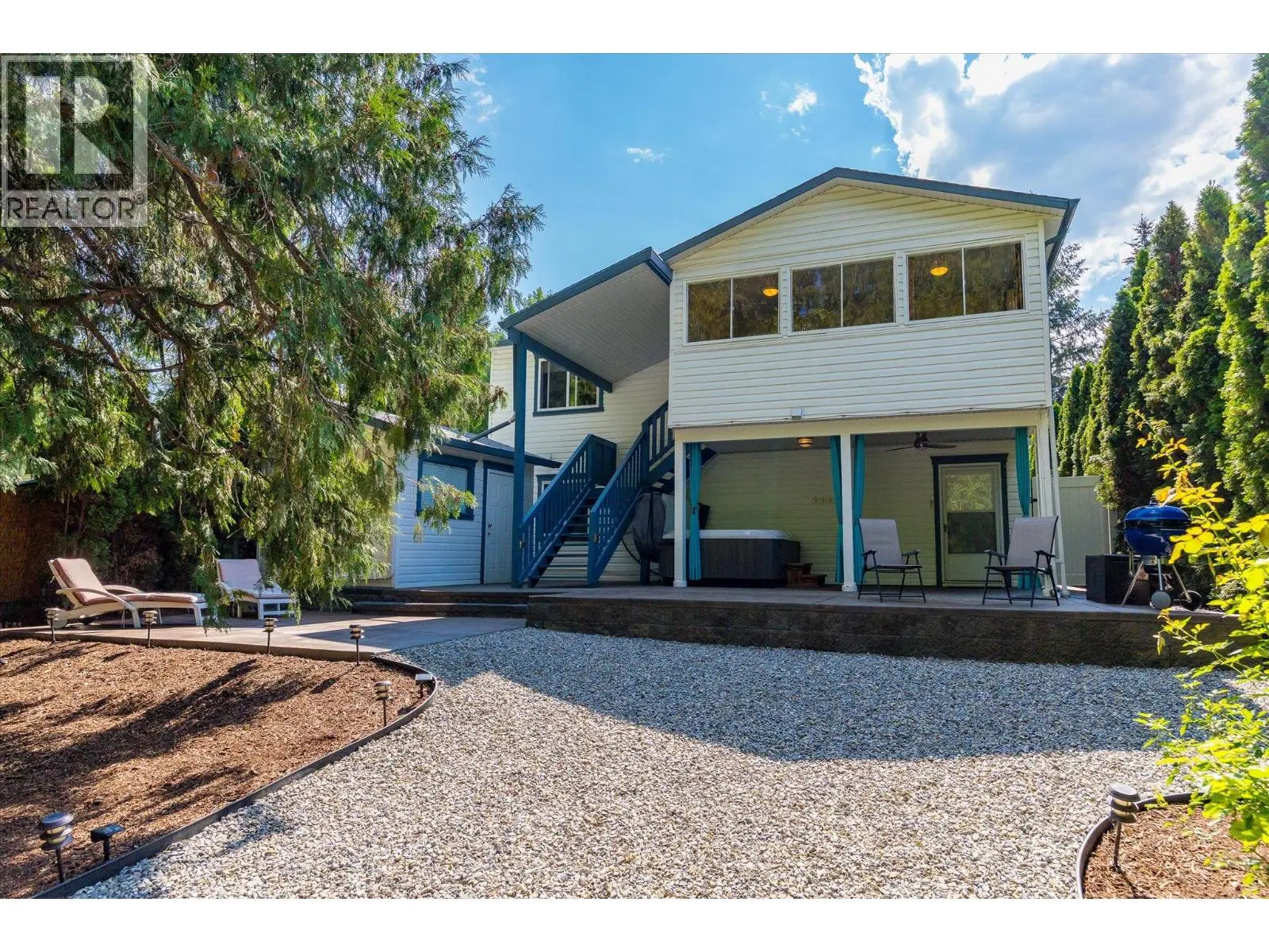 842 Raymer Road. Kelowna, British Columbia