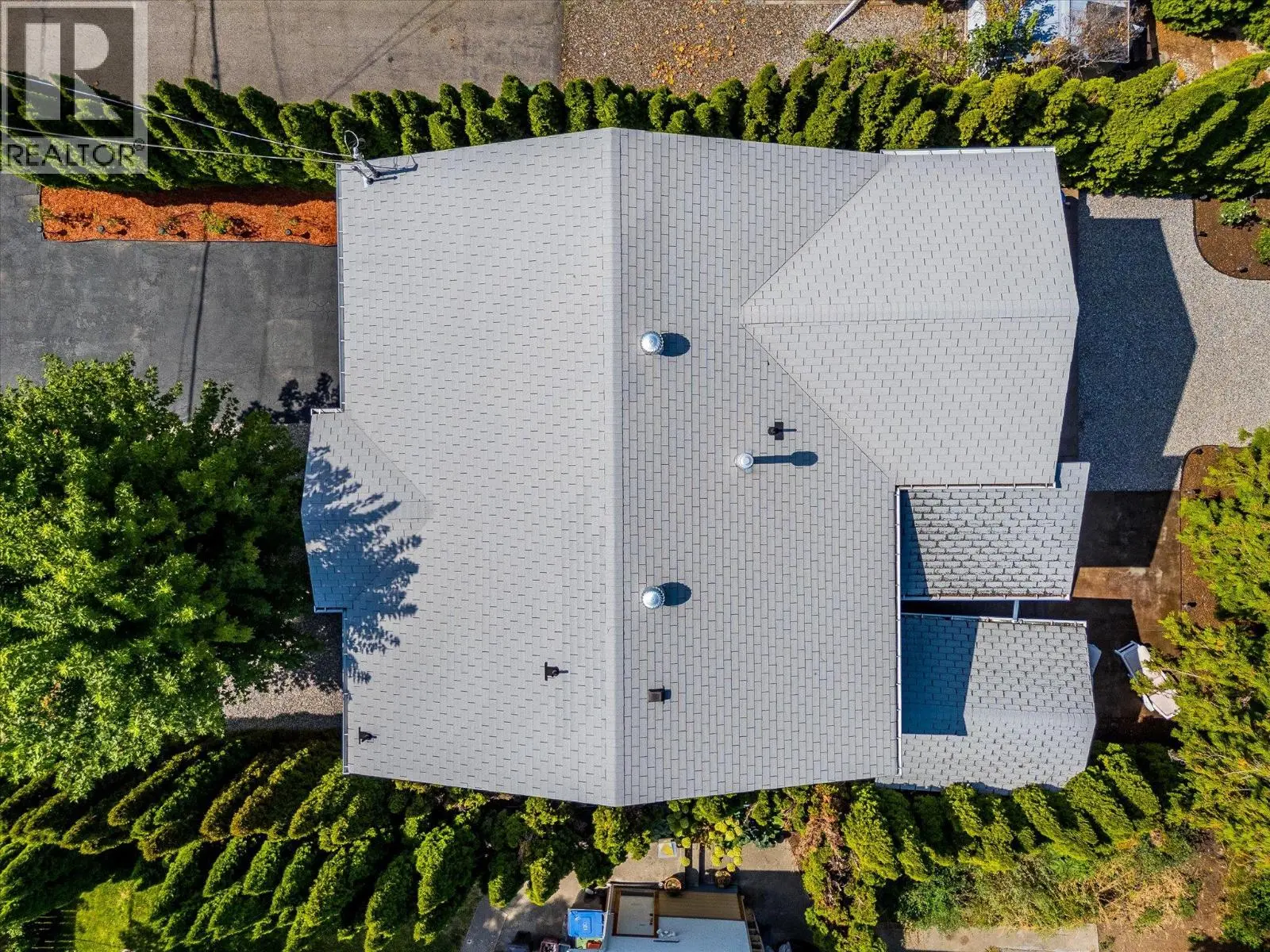 842 Raymer Road. Kelowna, British Columbia