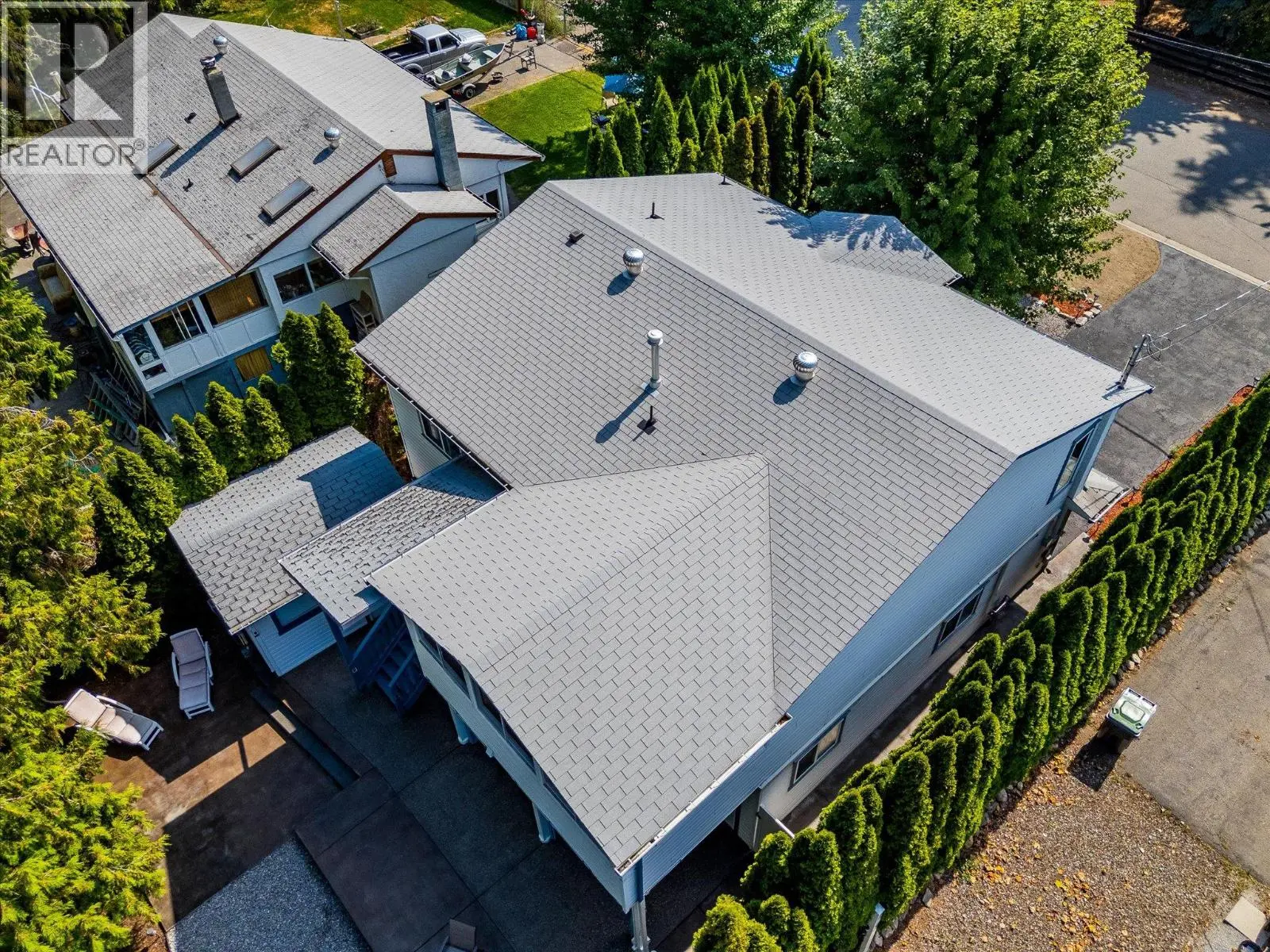 842 Raymer Road. Kelowna, British Columbia