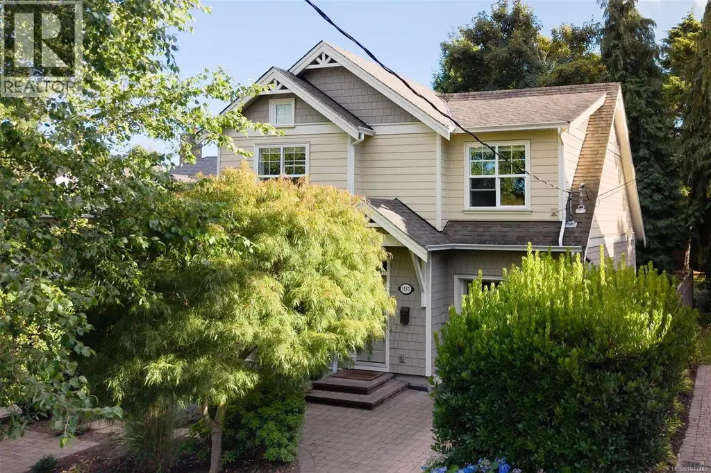 1115 Faithful St, Victoria