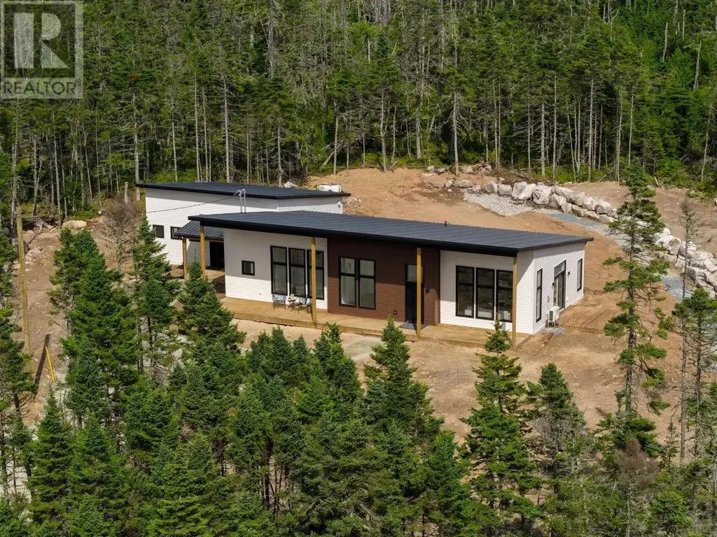 9241 Peggys Cove Road, Hacketts Cove
