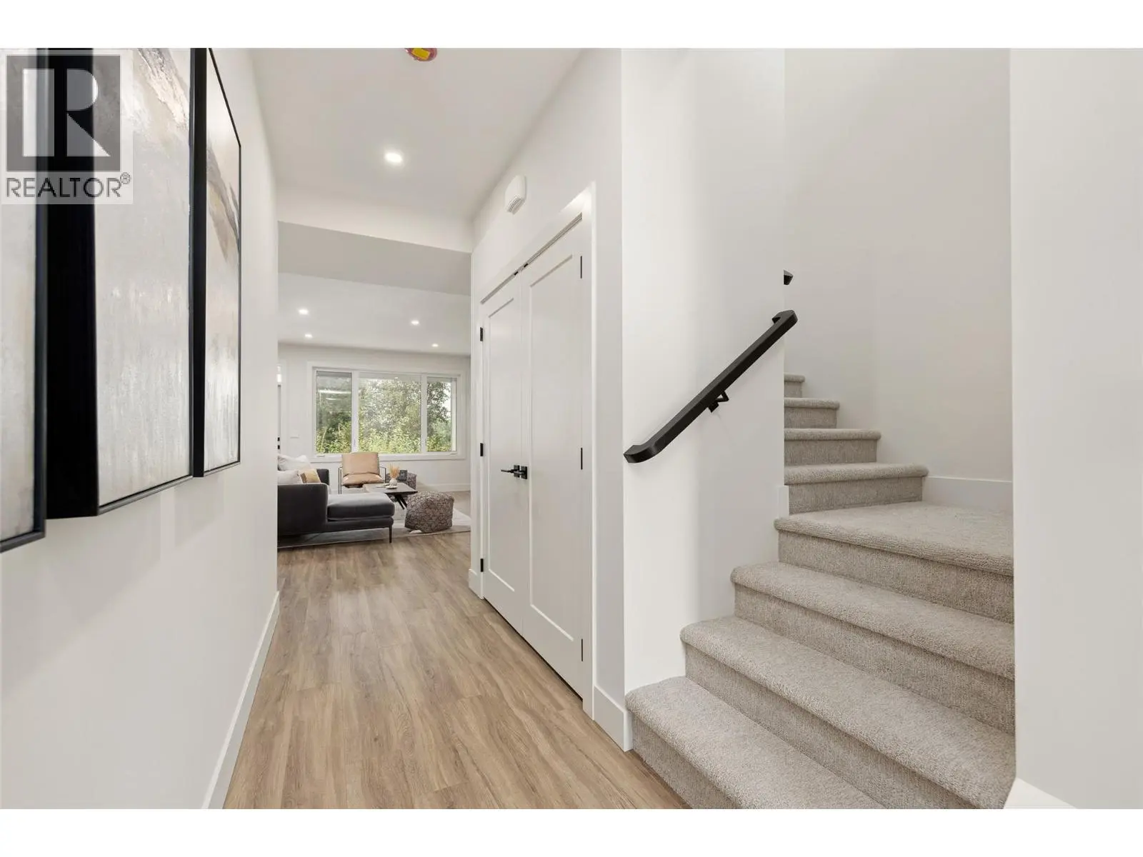 912 Bull Crescent. Kelowna, British Columbia