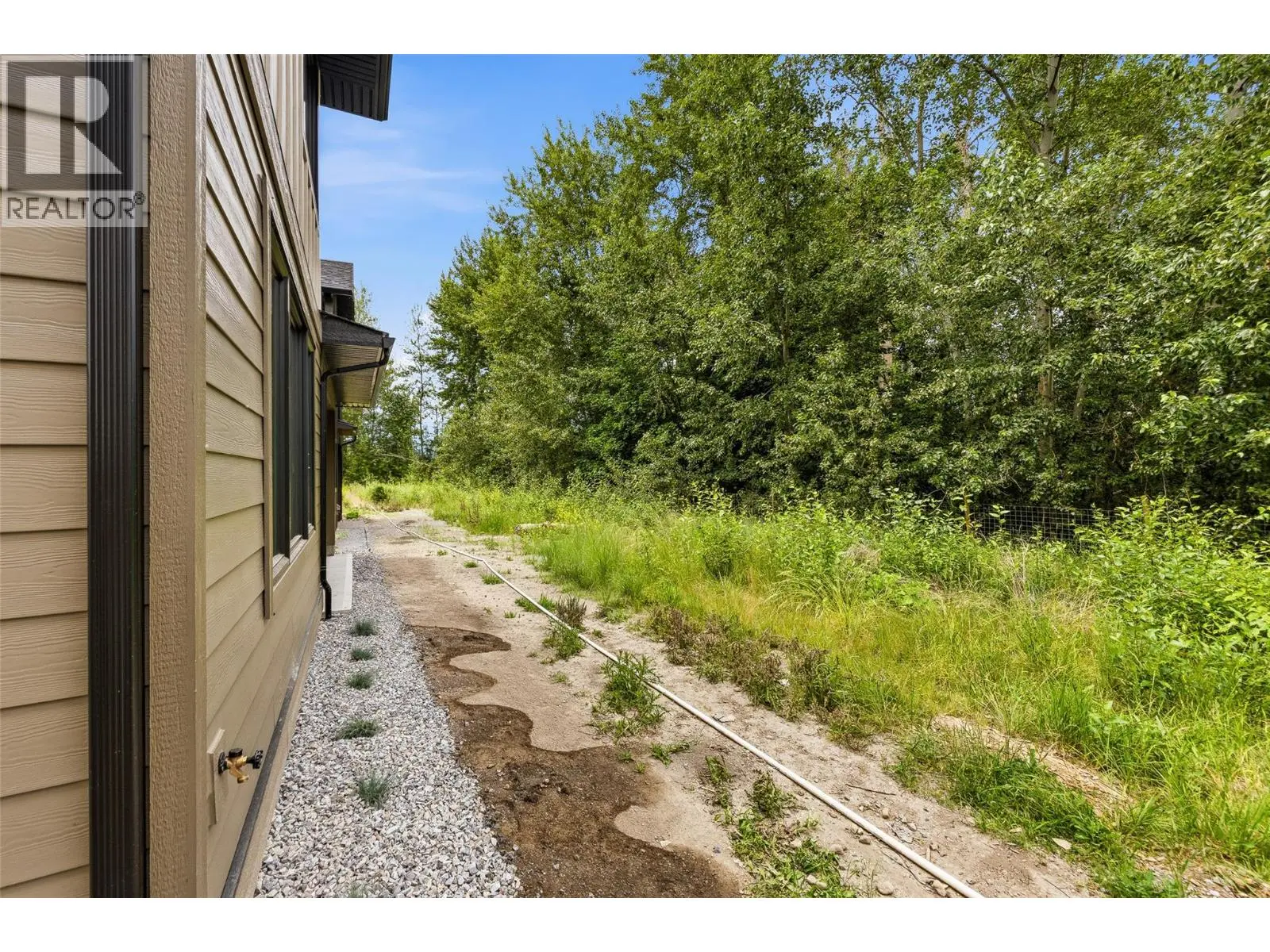 912 Bull Crescent. Kelowna, British Columbia