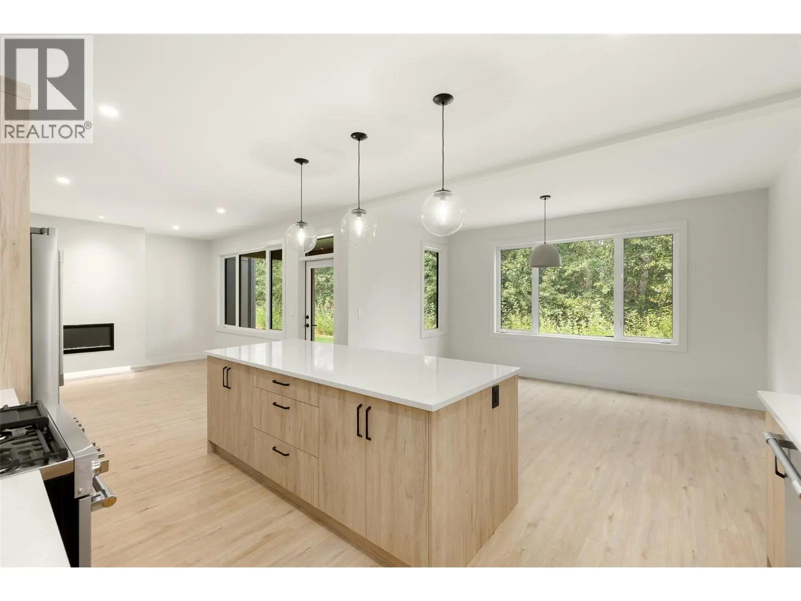 908 Bull Crescent. Kelowna, British Columbia