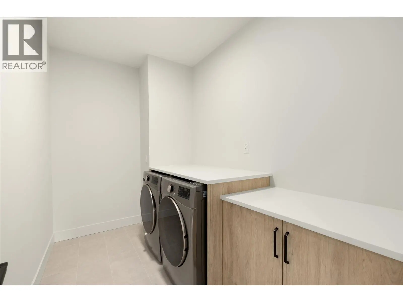 908 Bull Crescent. Kelowna, British Columbia