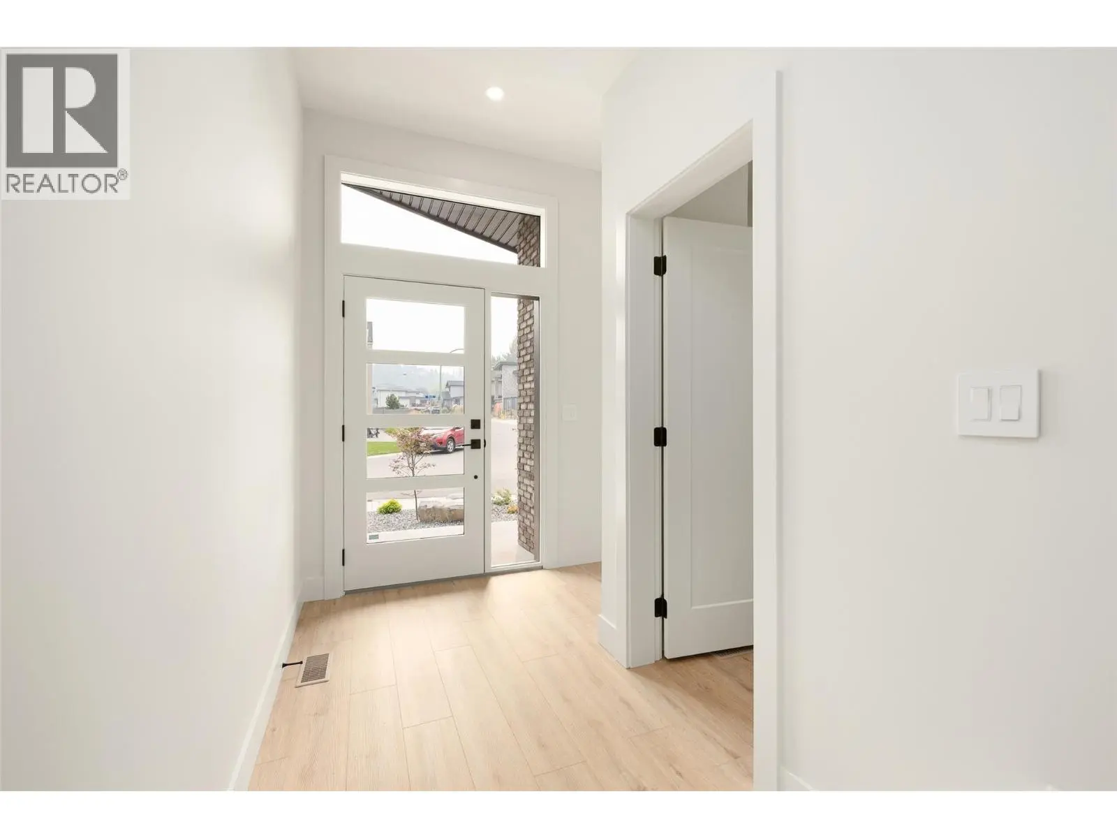 908 Bull Crescent. Kelowna, British Columbia