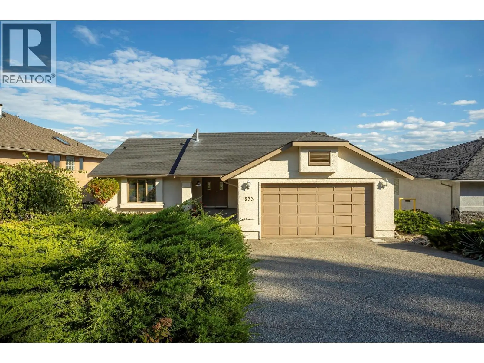 933 Purcell Drive. Kelowna, British Columbia