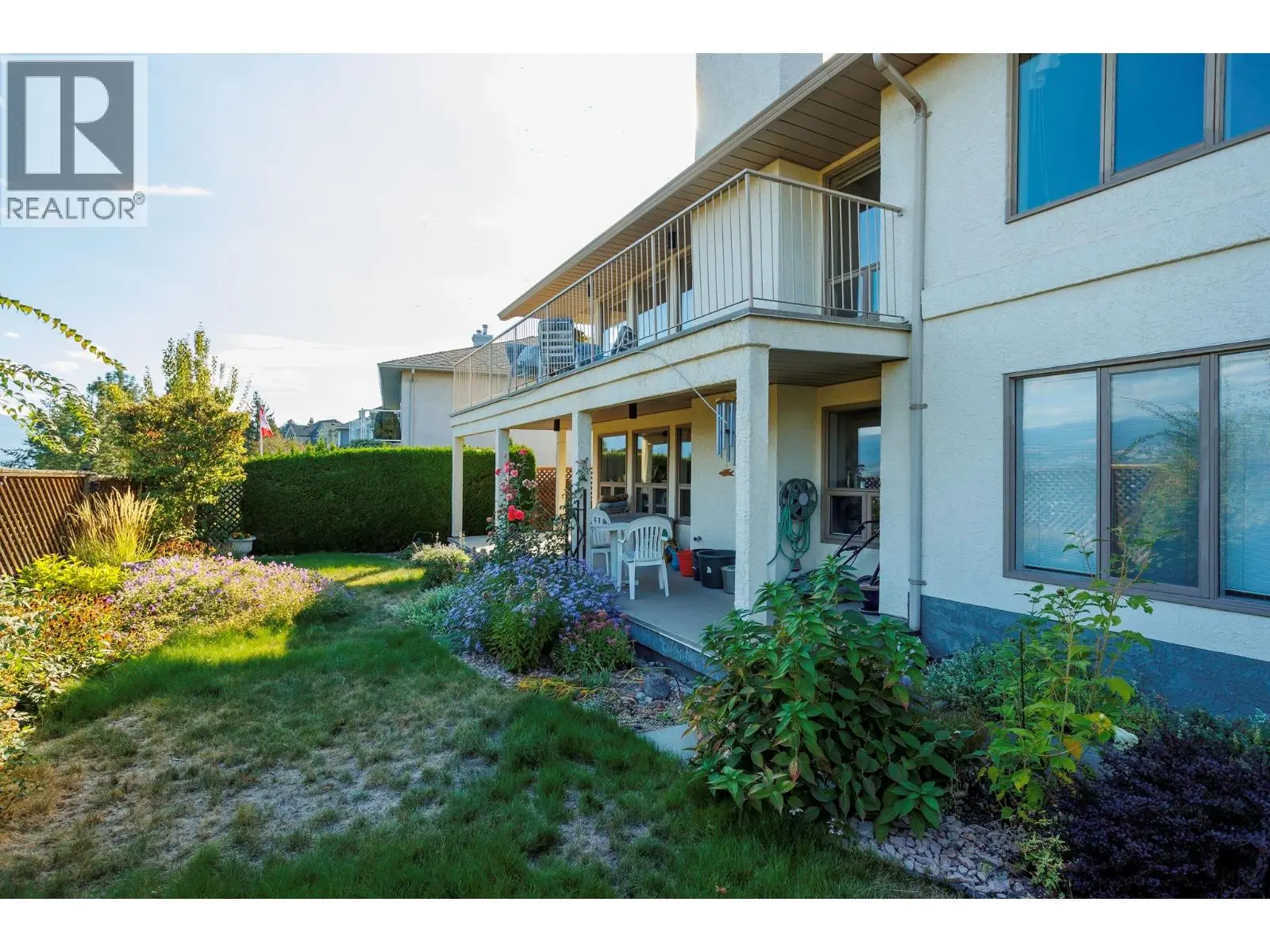 933 Purcell Drive. Kelowna, British Columbia