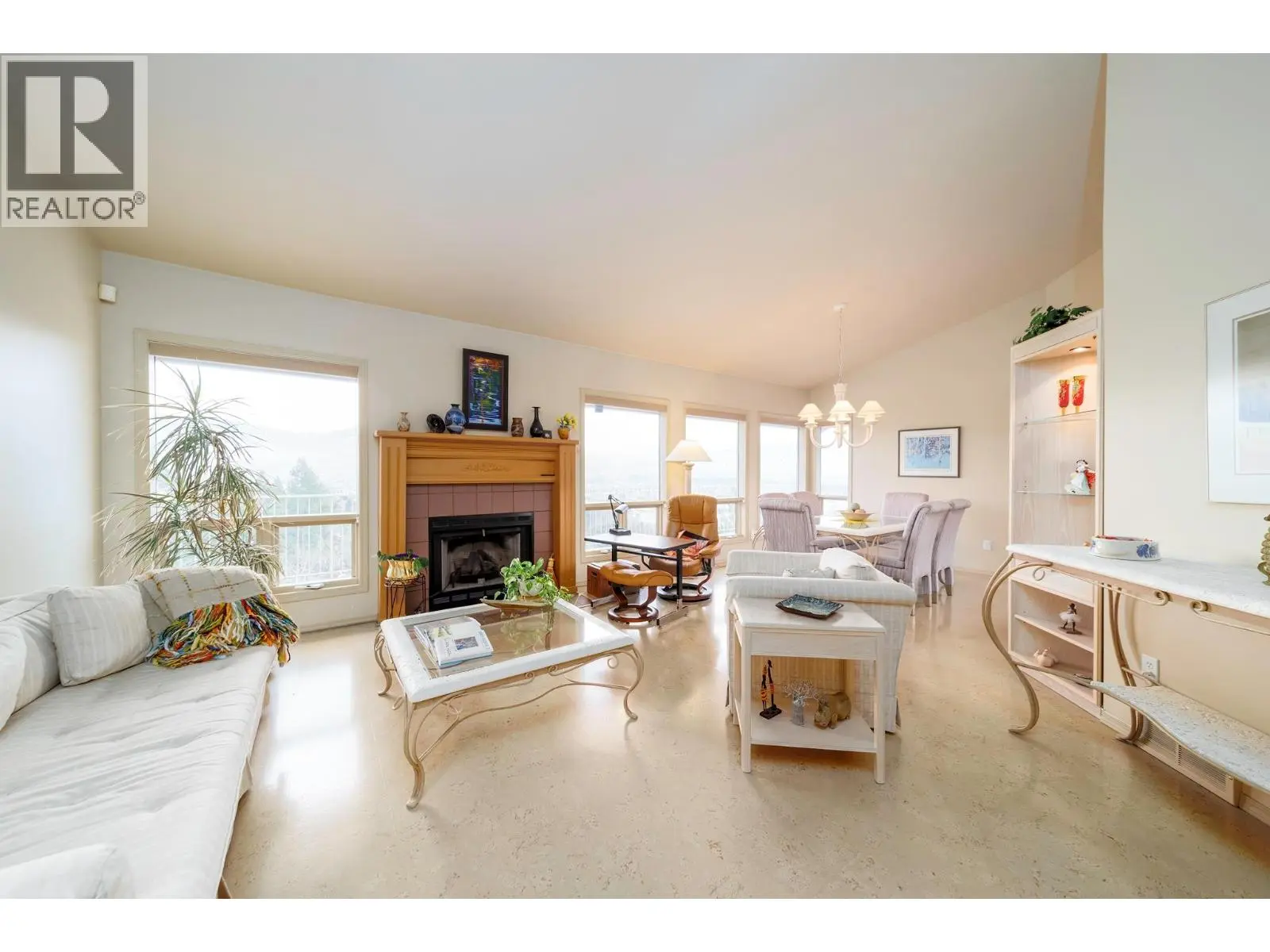 933 Purcell Drive. Kelowna, British Columbia