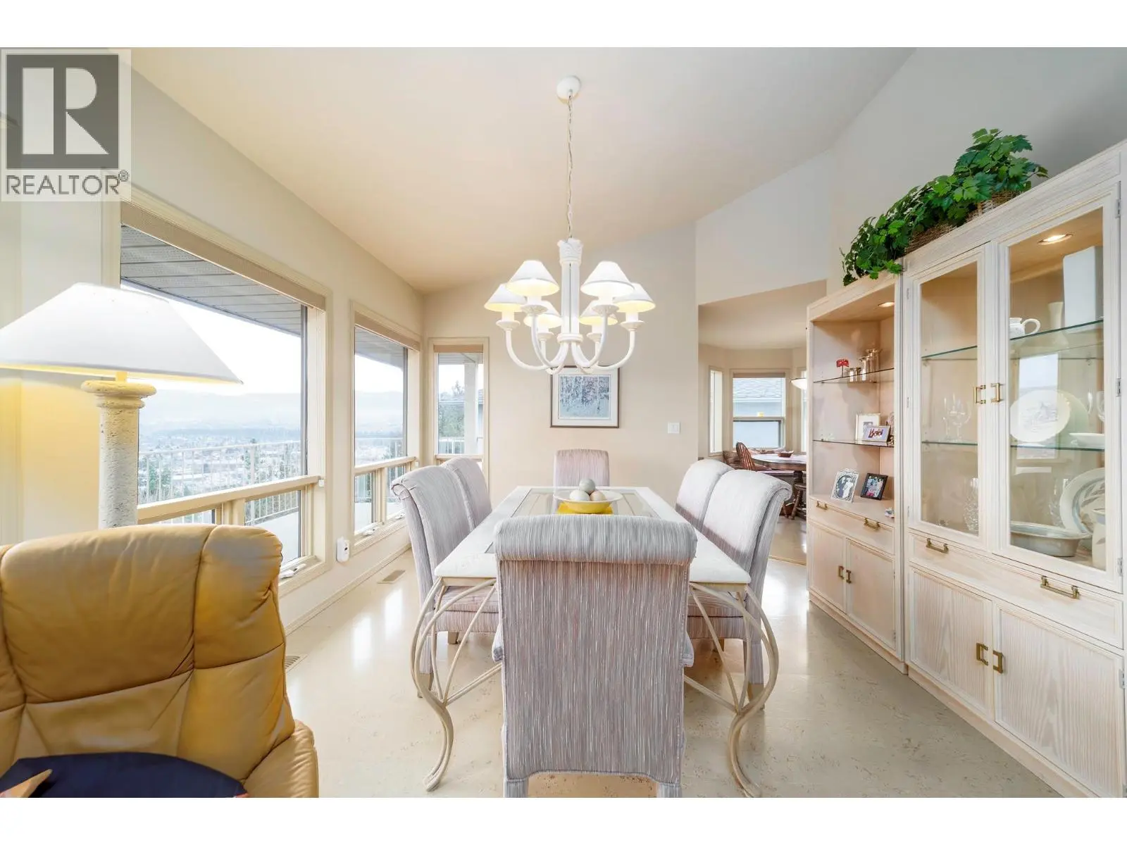 933 Purcell Drive. Kelowna, British Columbia