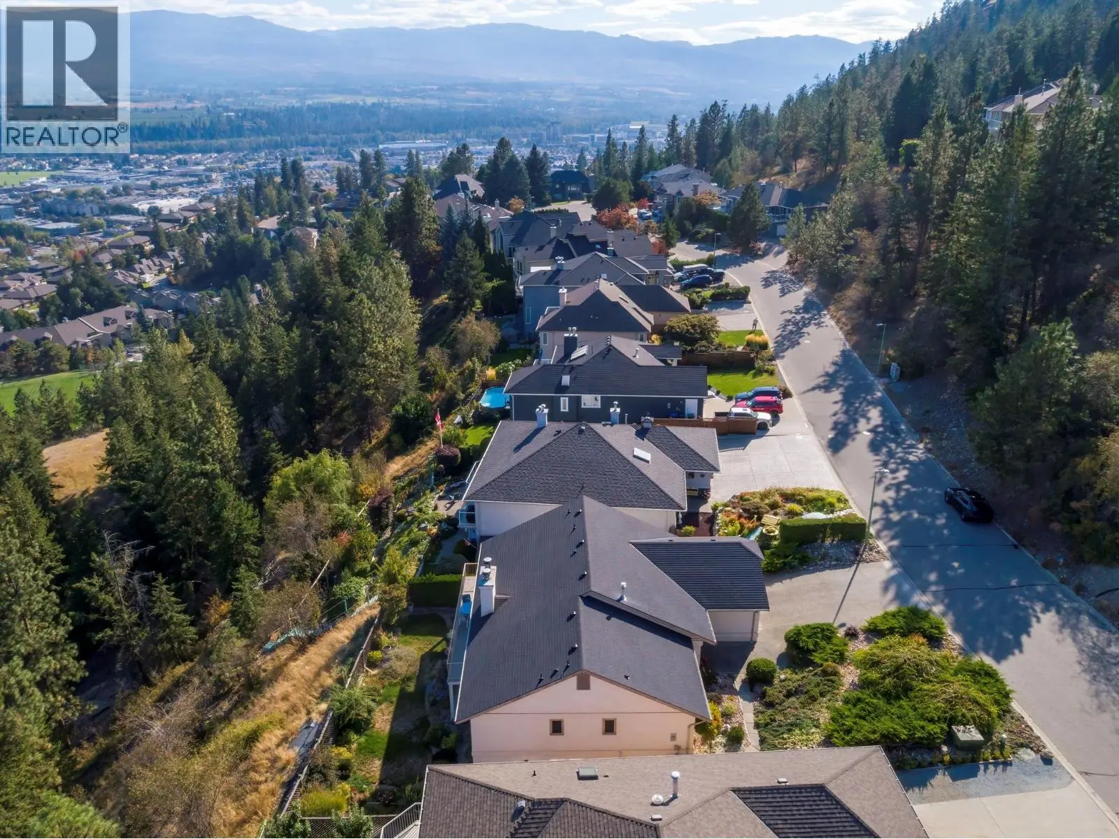 933 Purcell Drive. Kelowna, British Columbia