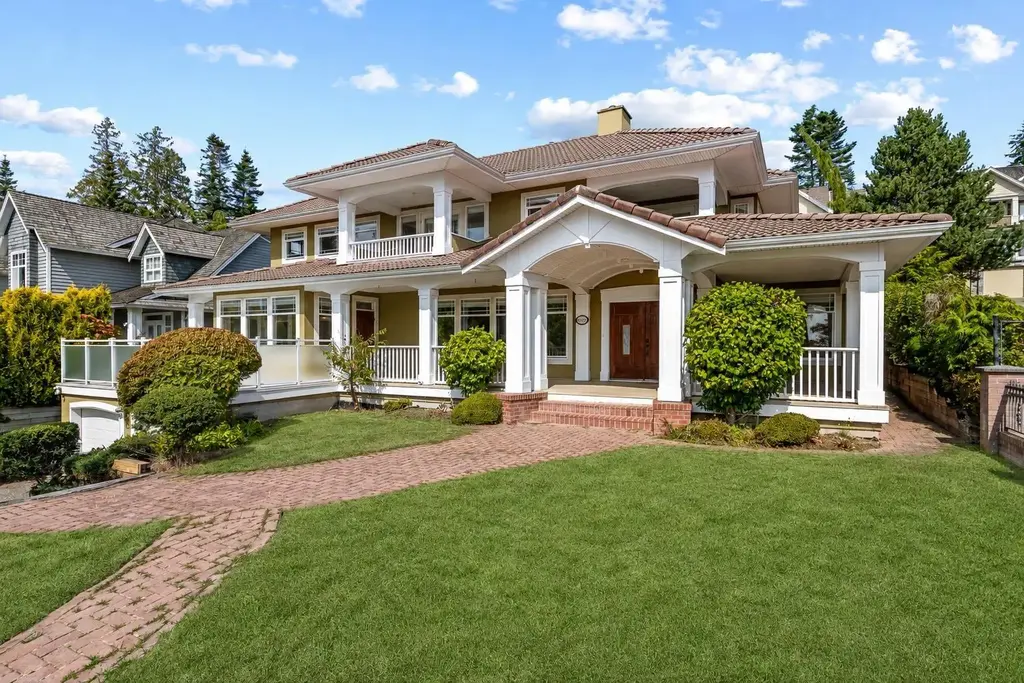 13477 13a Avenue, Surrey