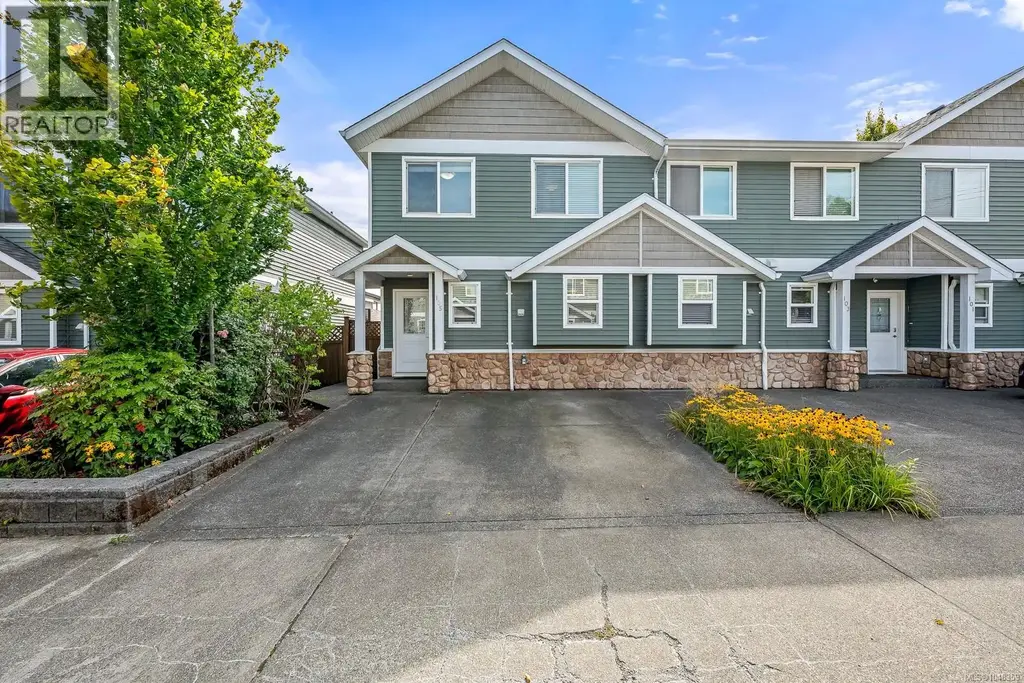 105 170 Centennial Dr, Courtenay