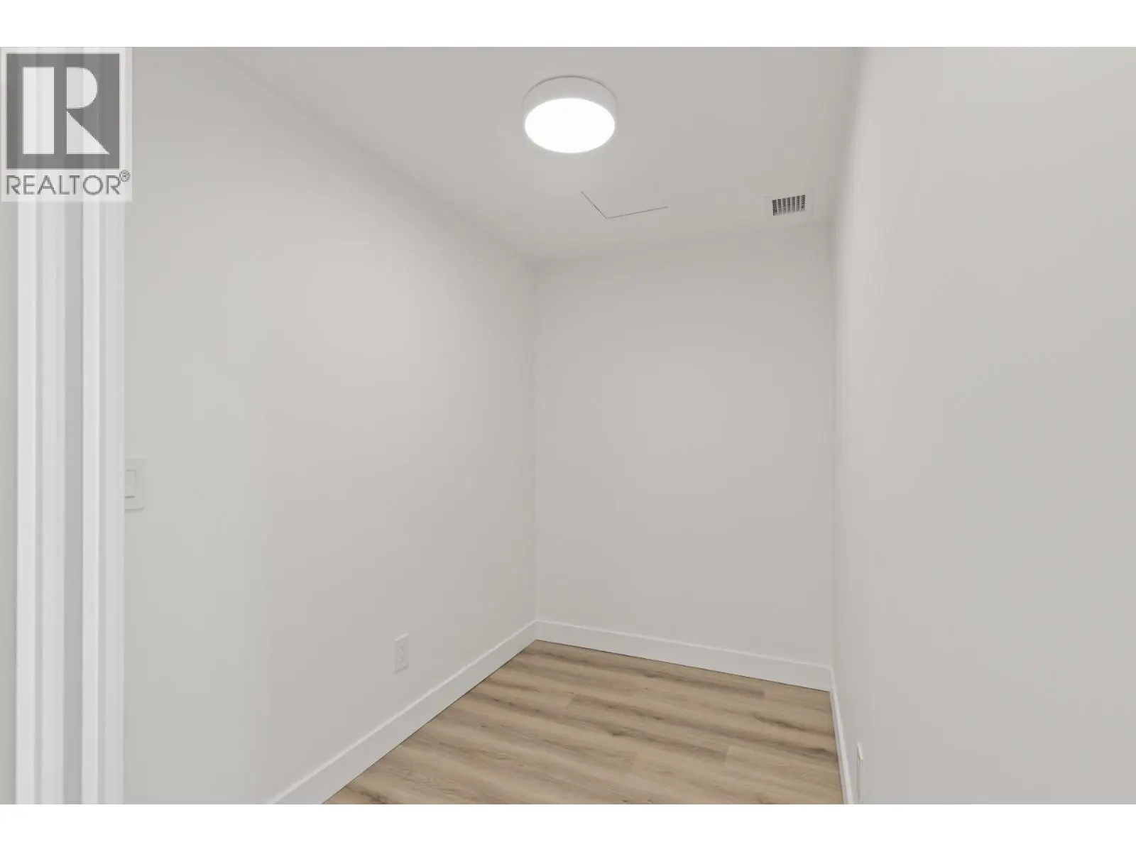 1488 Bertram Street Unit# 3003. Kelowna, British Columbia