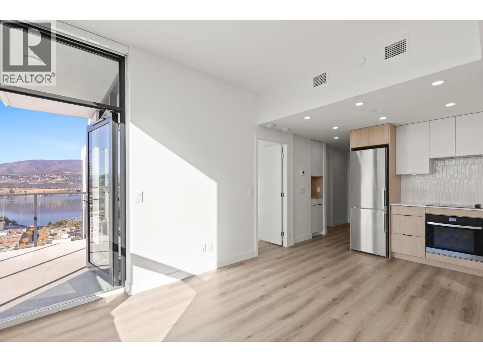 1488 Bertram Street Unit# 3003. Kelowna, British Columbia