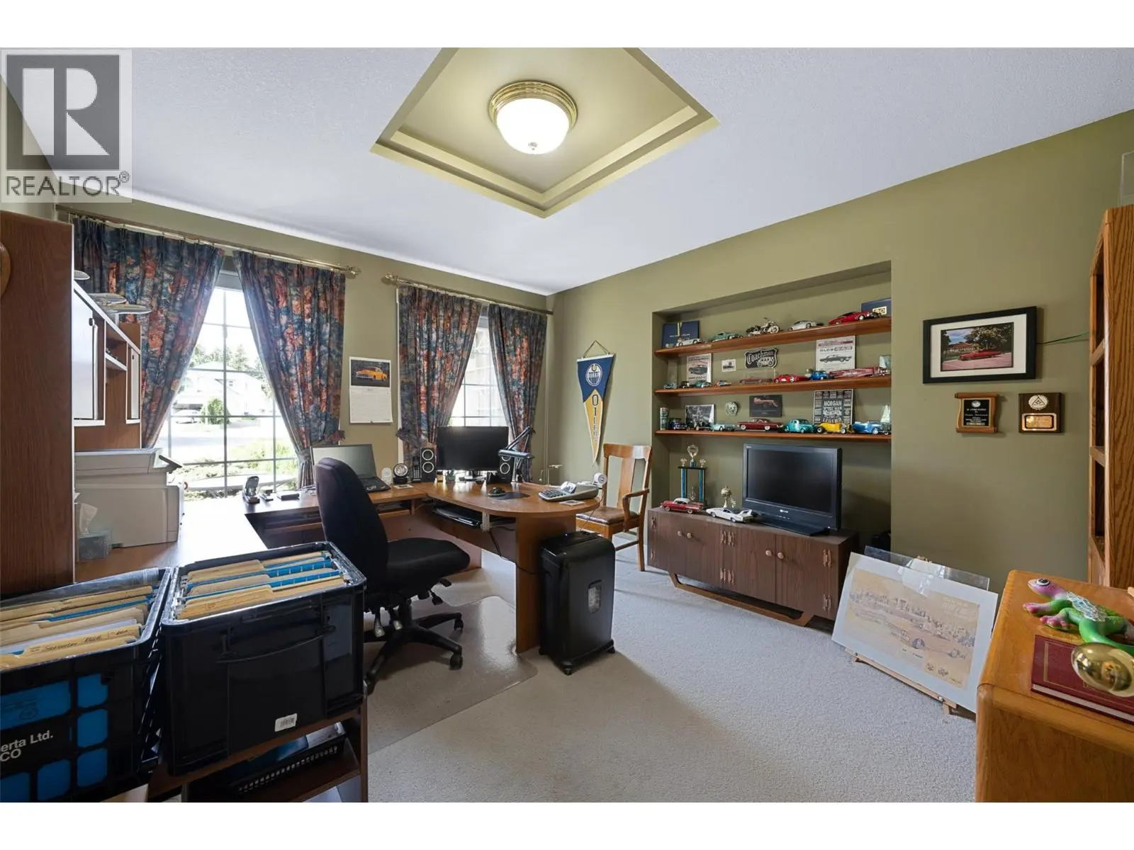 205 Merlin Court. Kelowna, British Columbia