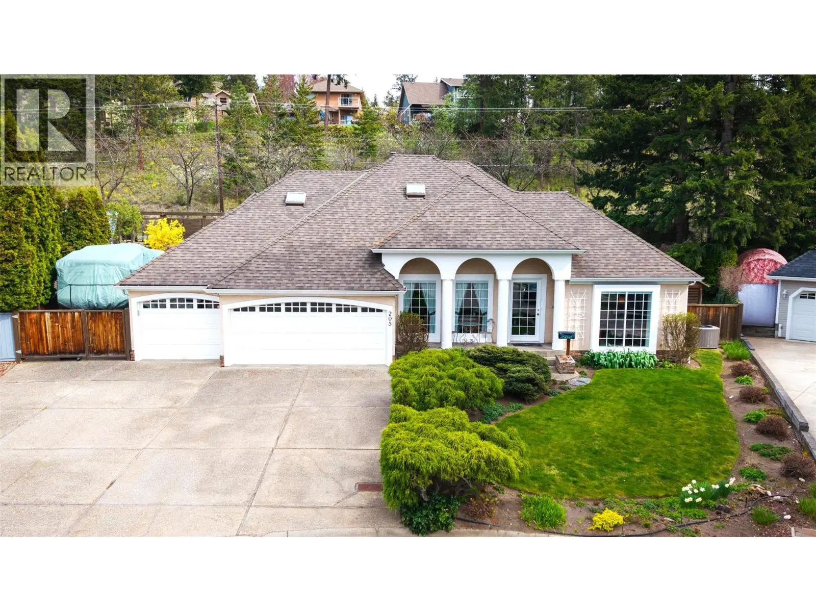 205 Merlin Court. Kelowna, British Columbia