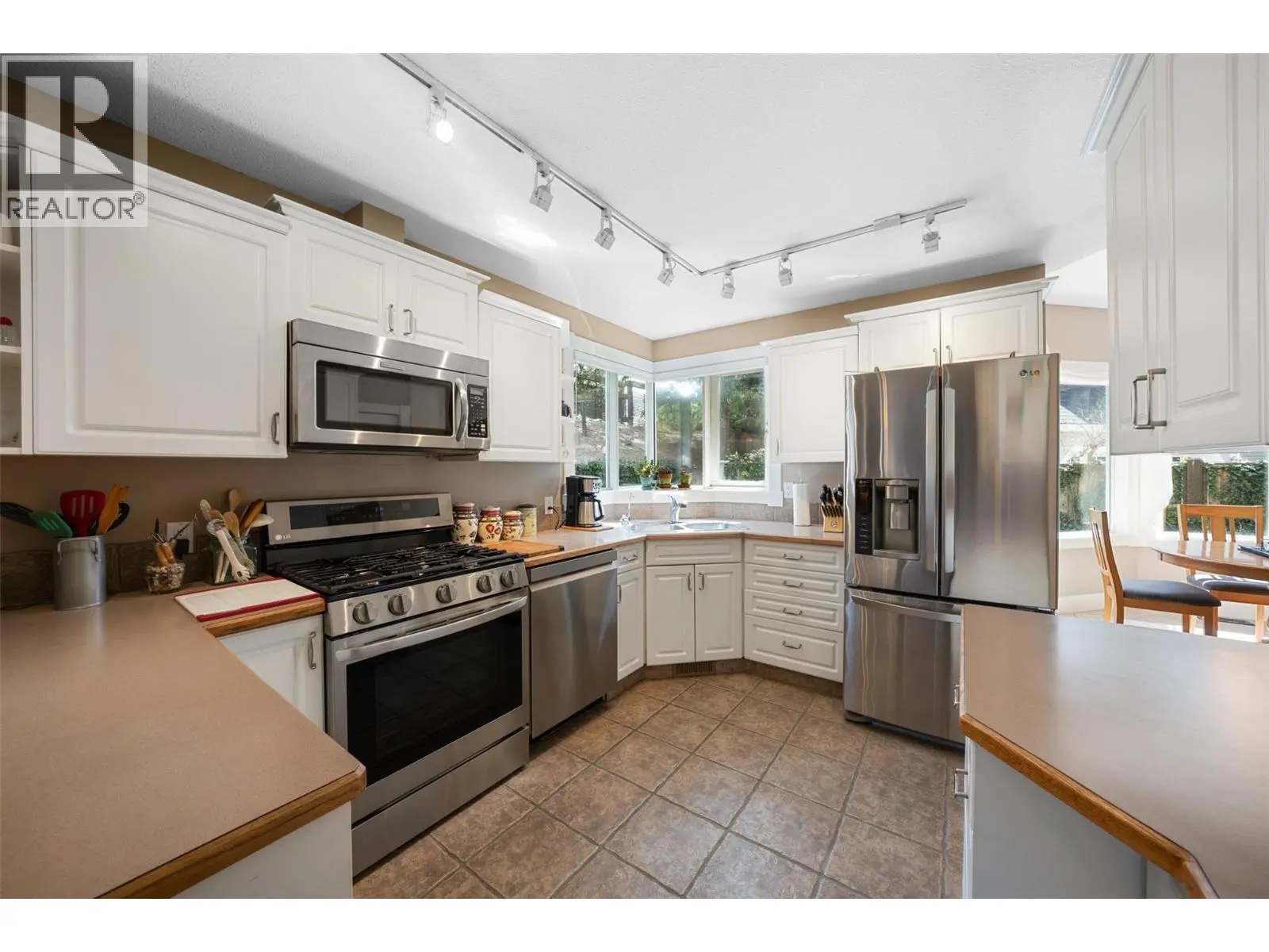 205 Merlin Court. Kelowna, British Columbia