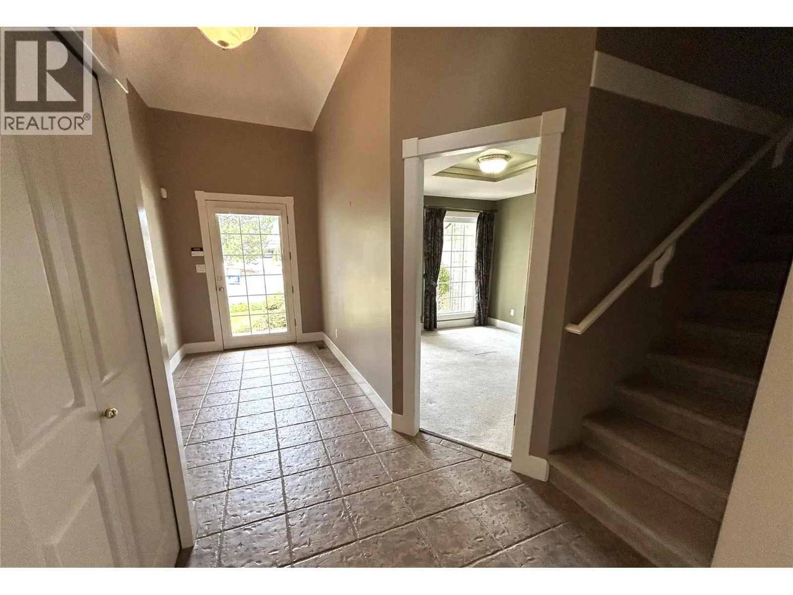 205 Merlin Court. Kelowna, British Columbia